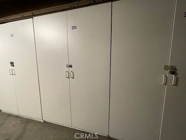 4426 Ventura Canyon 204