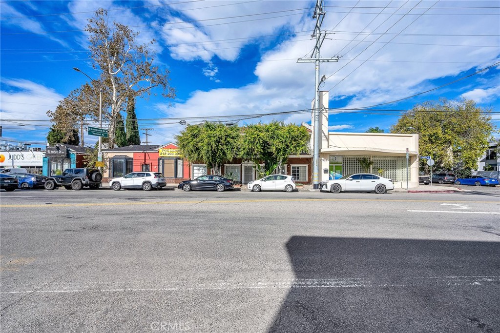 10935 Camarillo