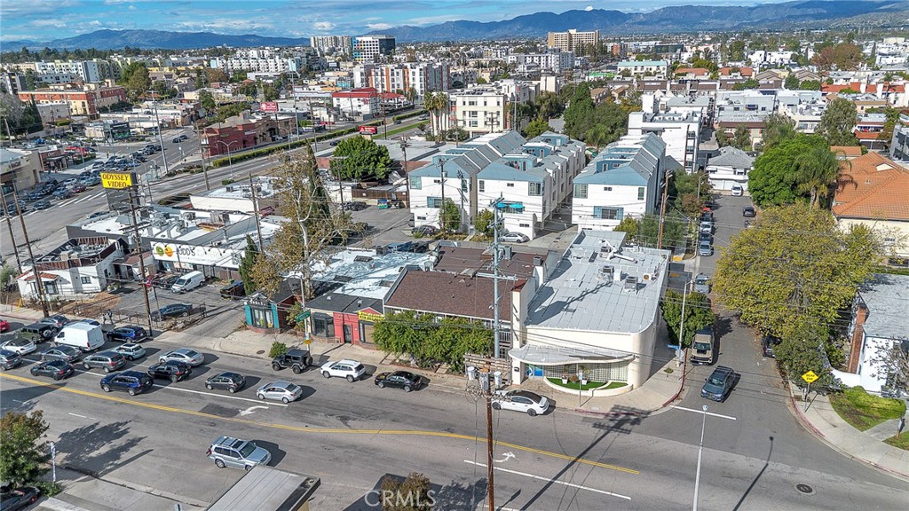 10935 Camarillo