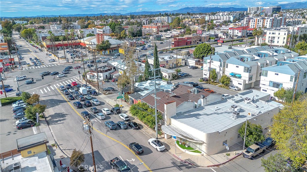 10935 Camarillo