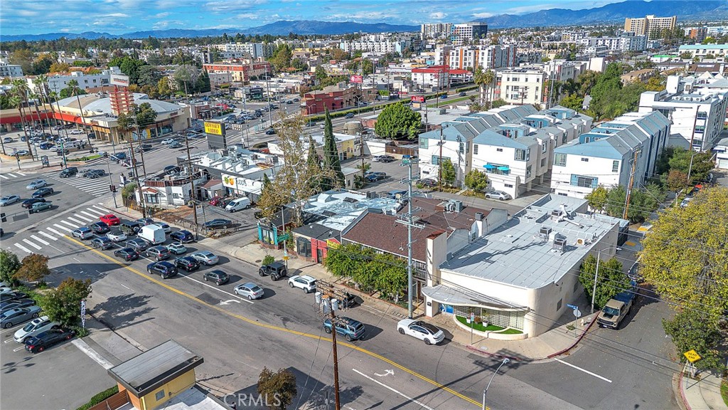 10935 Camarillo