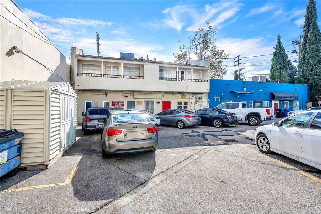 10935 Camarillo