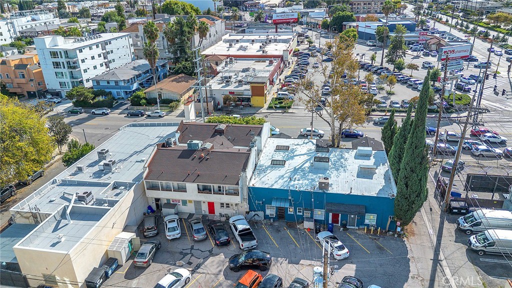 10935 Camarillo