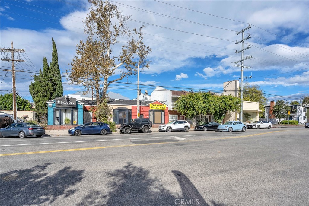 10935 Camarillo