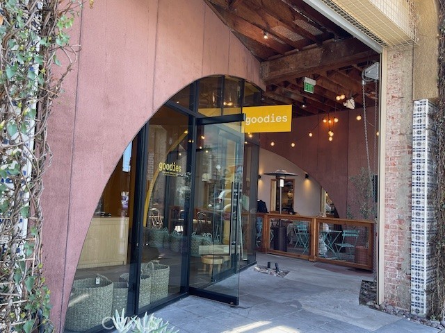 3214 Glendale