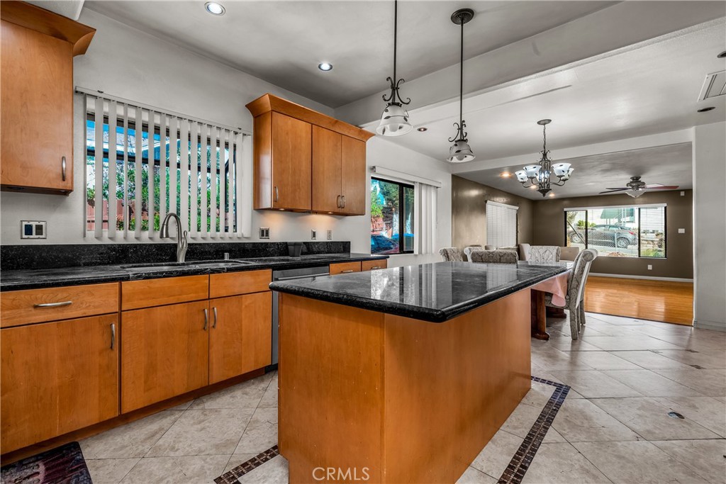 2326 Loy Lane