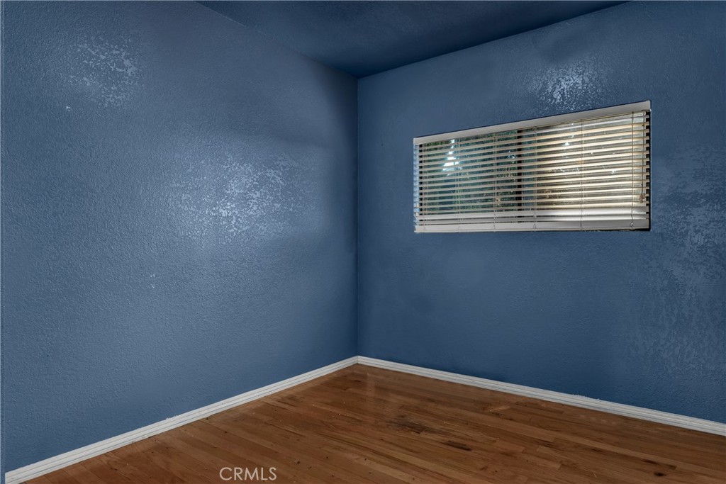 2326 Loy Lane