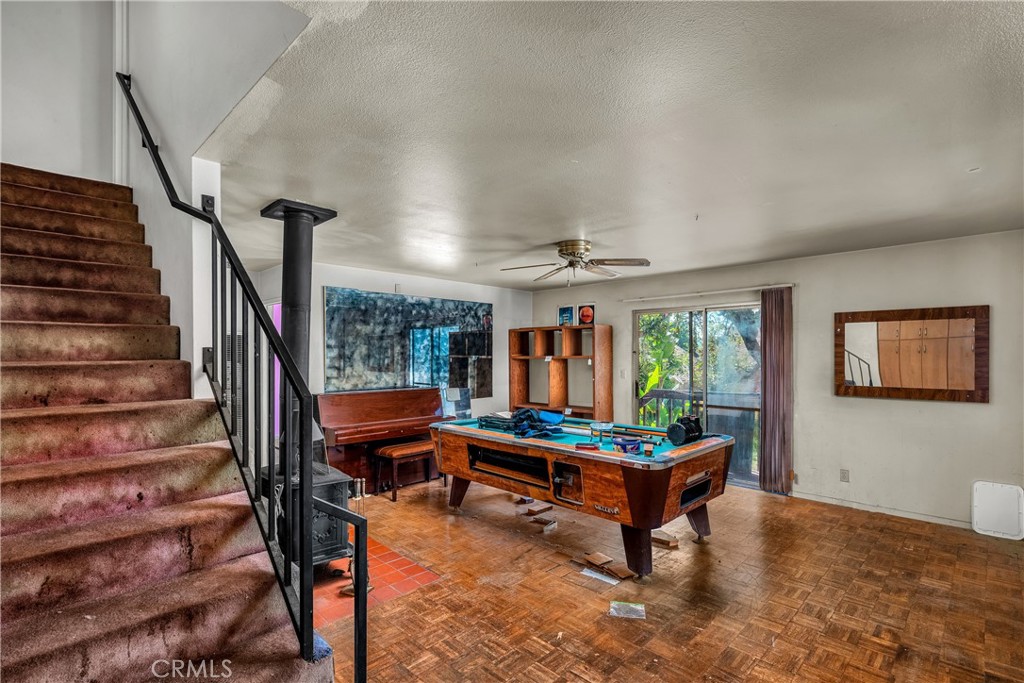 2326 Loy Lane