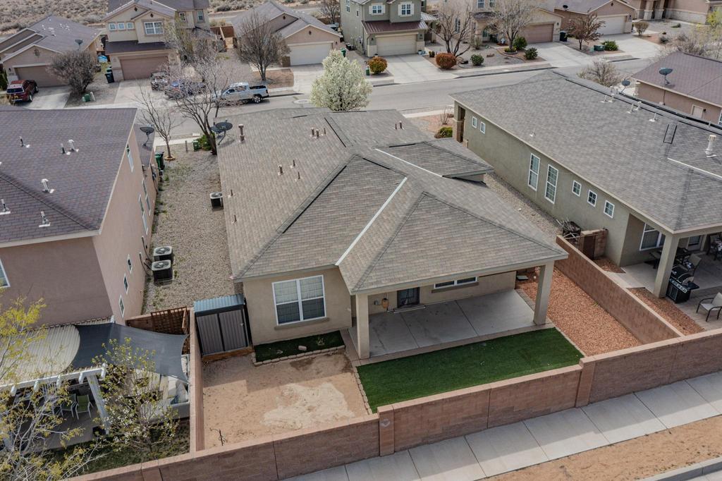 3809 Buckskin Loop NE