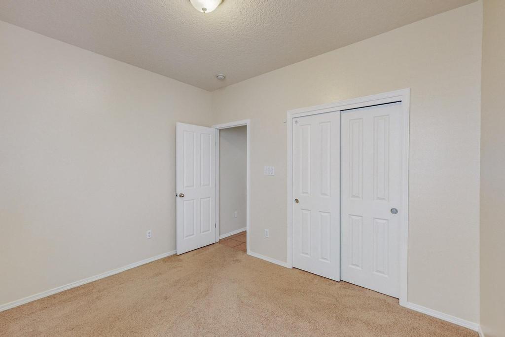 3809 Buckskin Loop NE