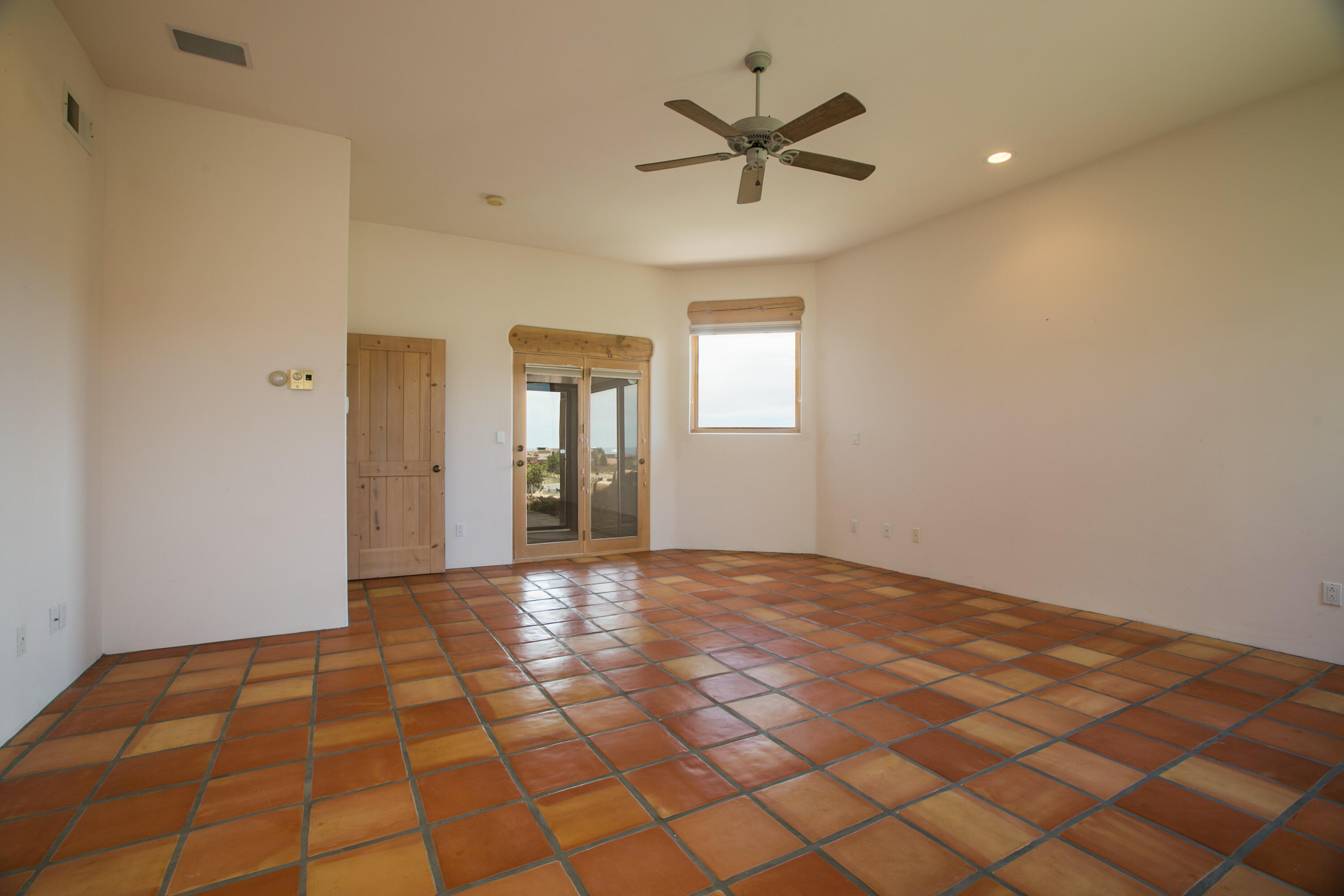 11107 Ranchitos Road NE