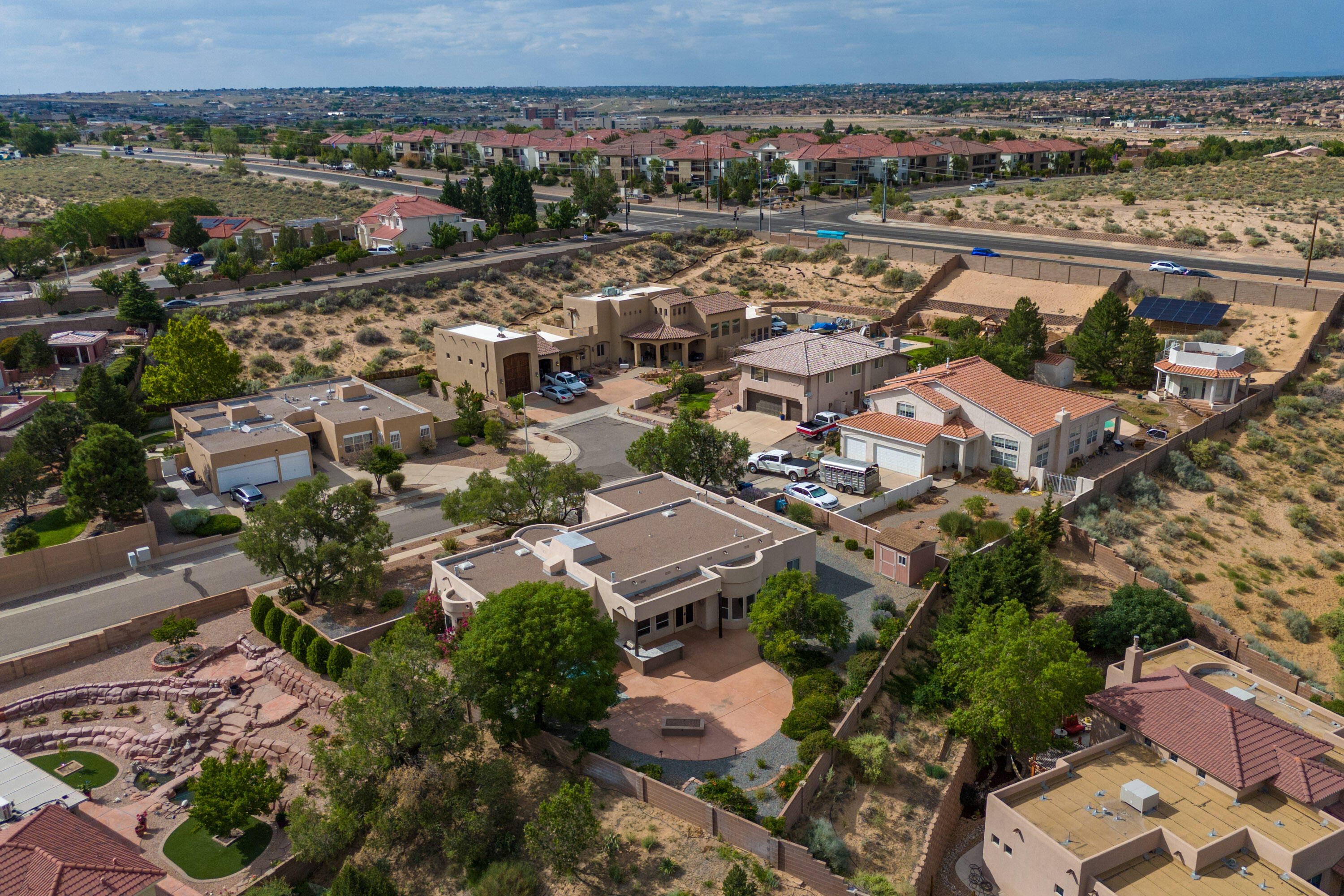 10404 Los Suenos Court NW