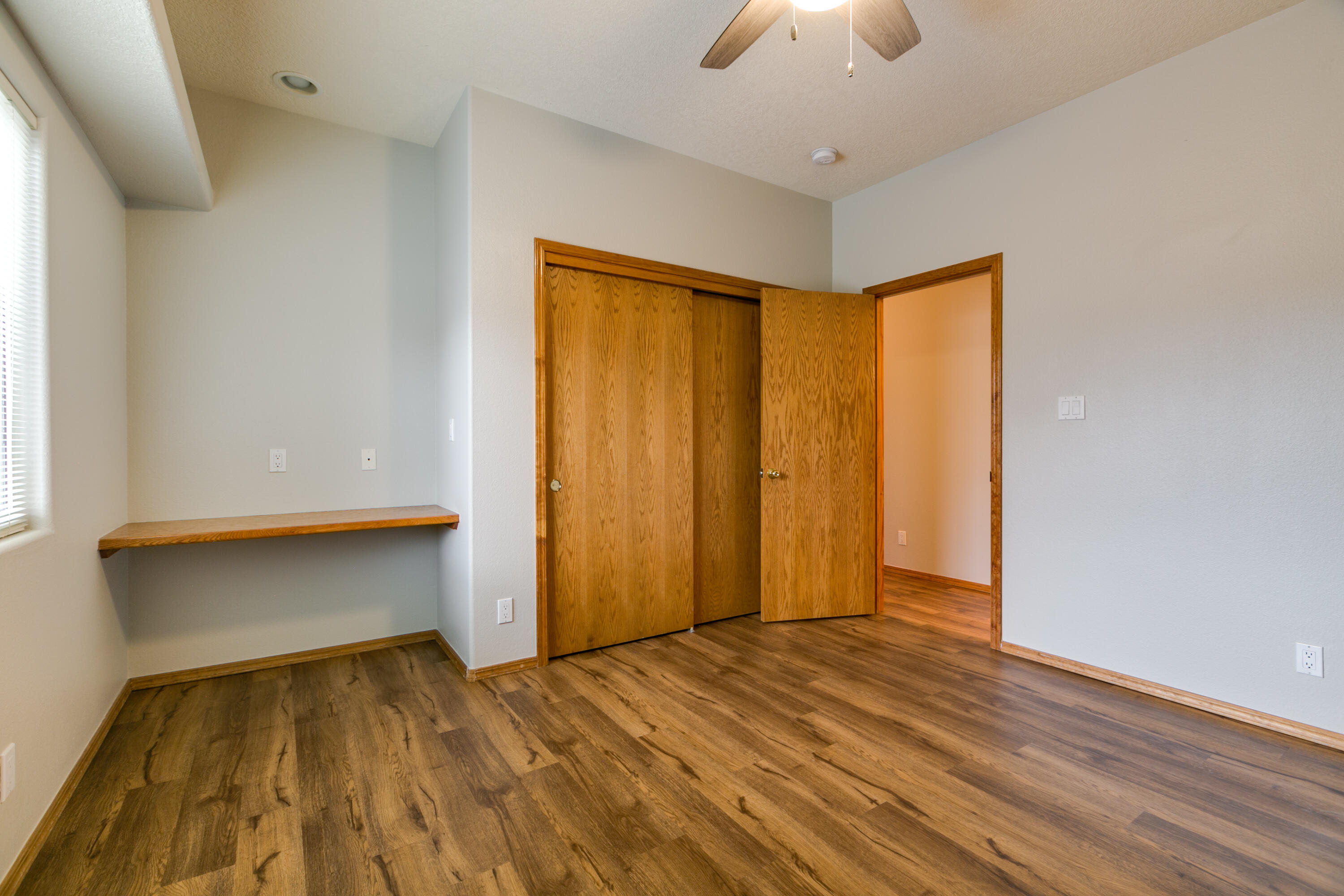 10404 Los Suenos Court NW
