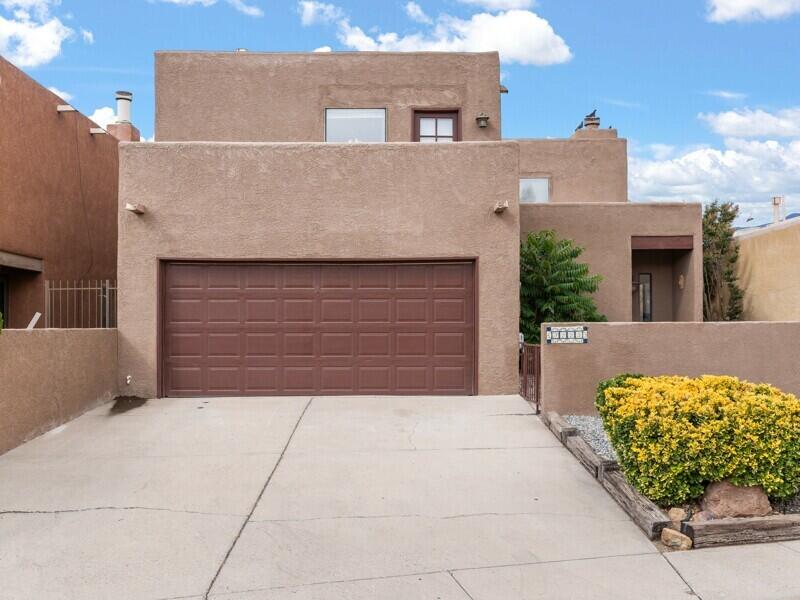9223 Osuna Place NE