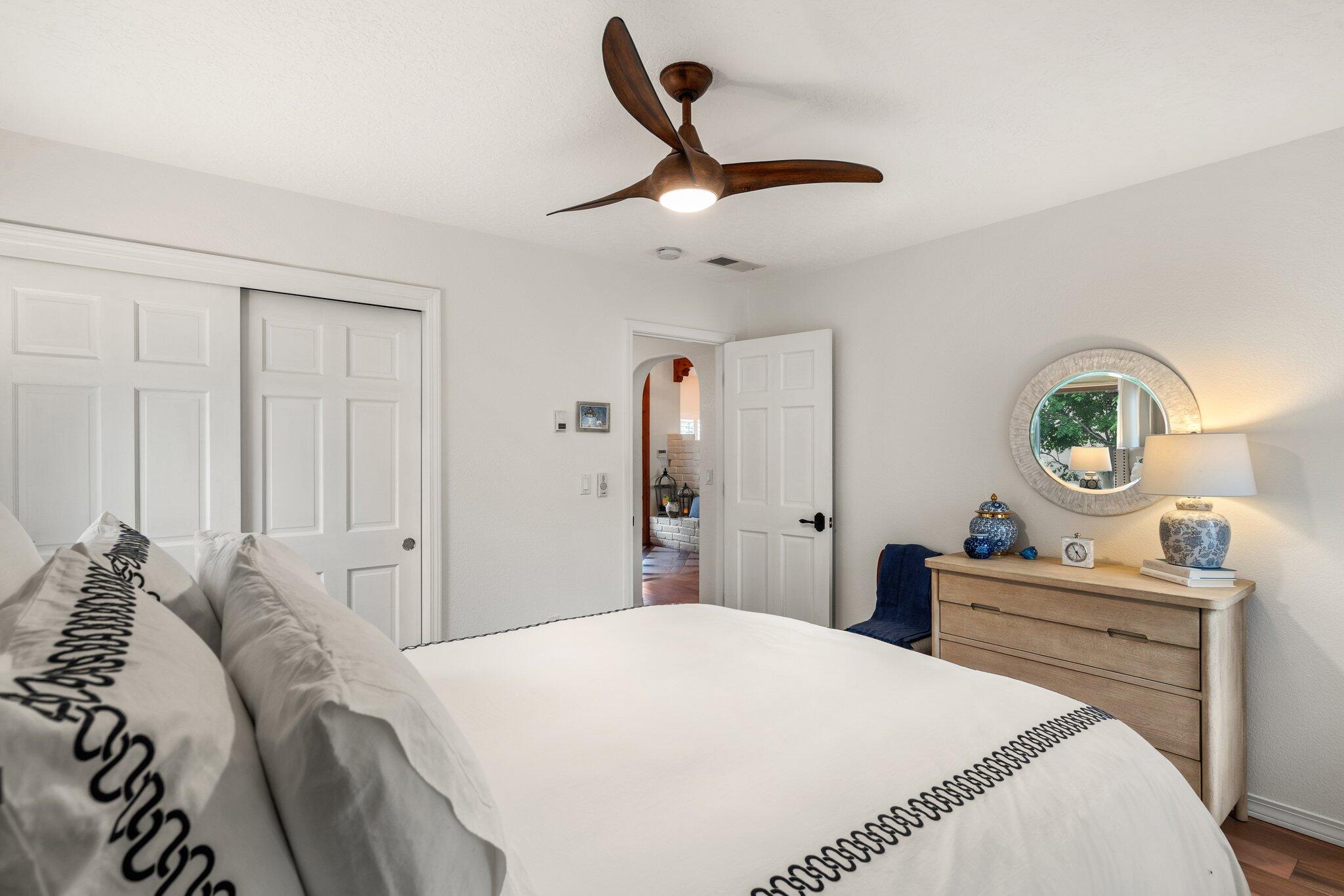 5009 SAN TIMOTEO Avenue NW