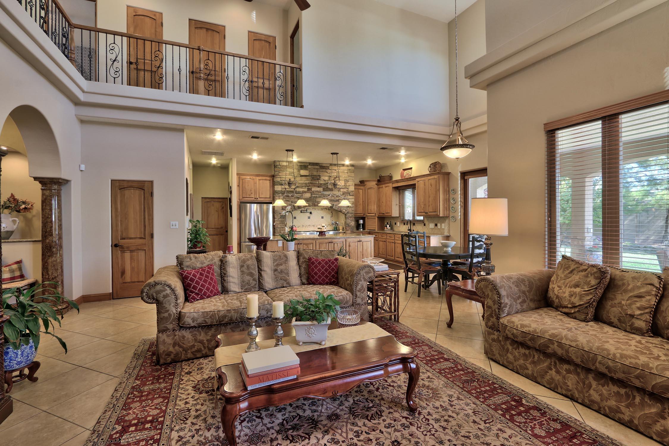 2519 VILLA DORO Way NW