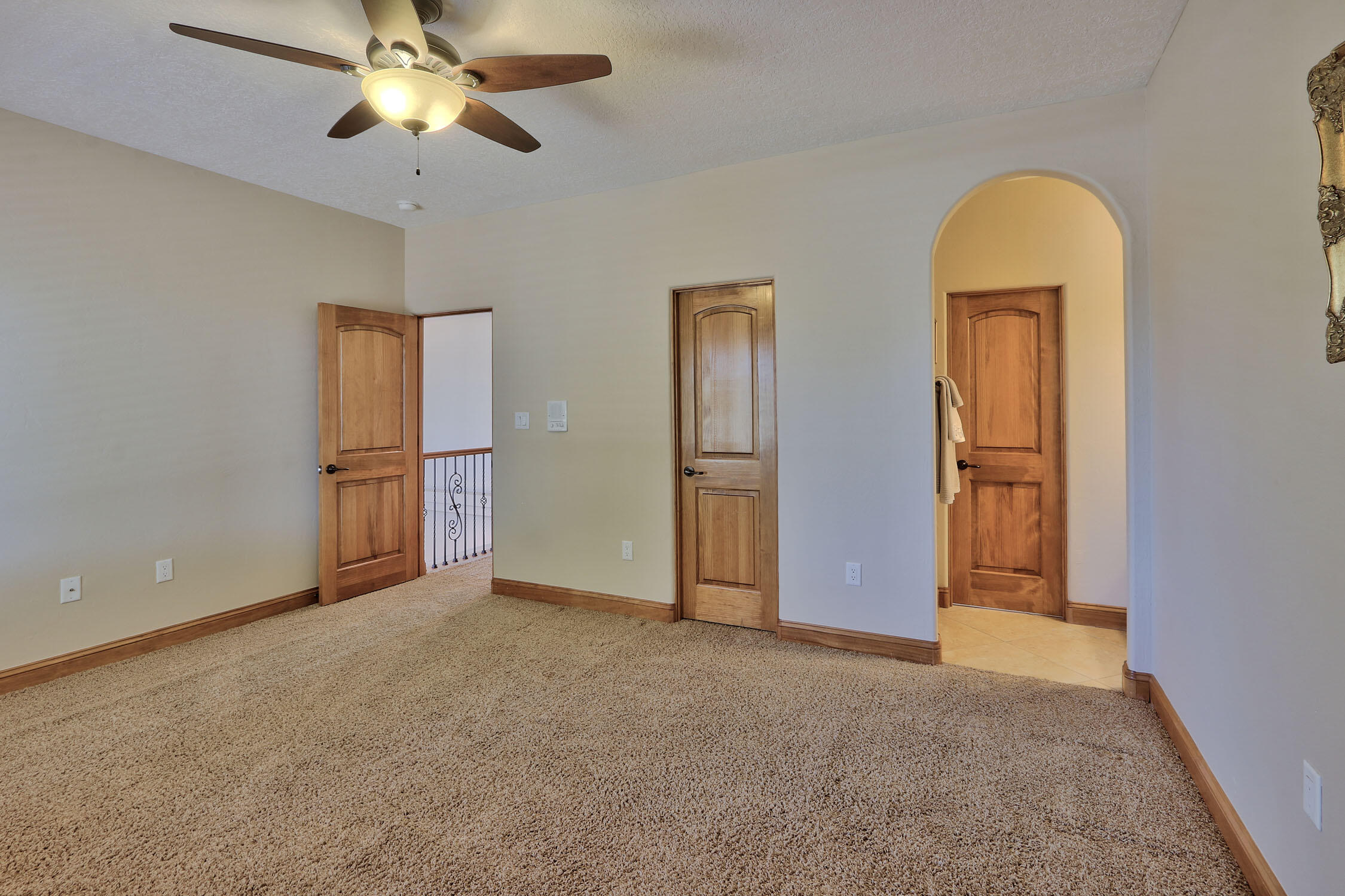 2519 VILLA DORO Way NW