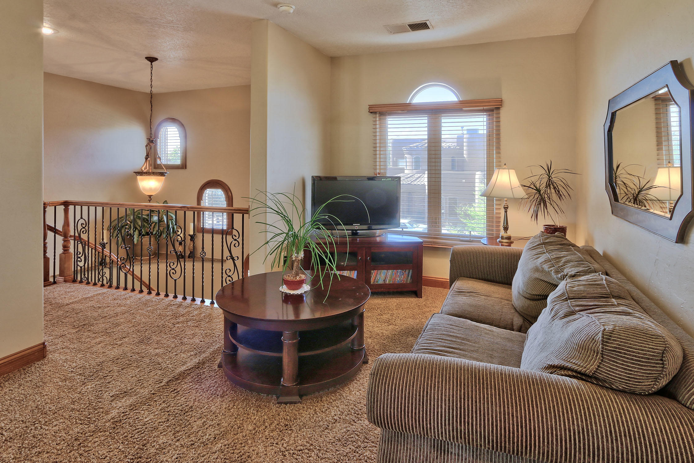 2519 VILLA DORO Way NW