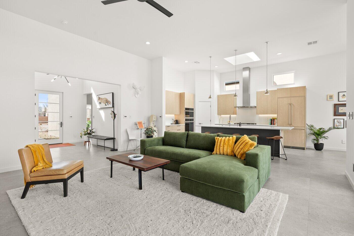 3301 MAXUM Lane NW