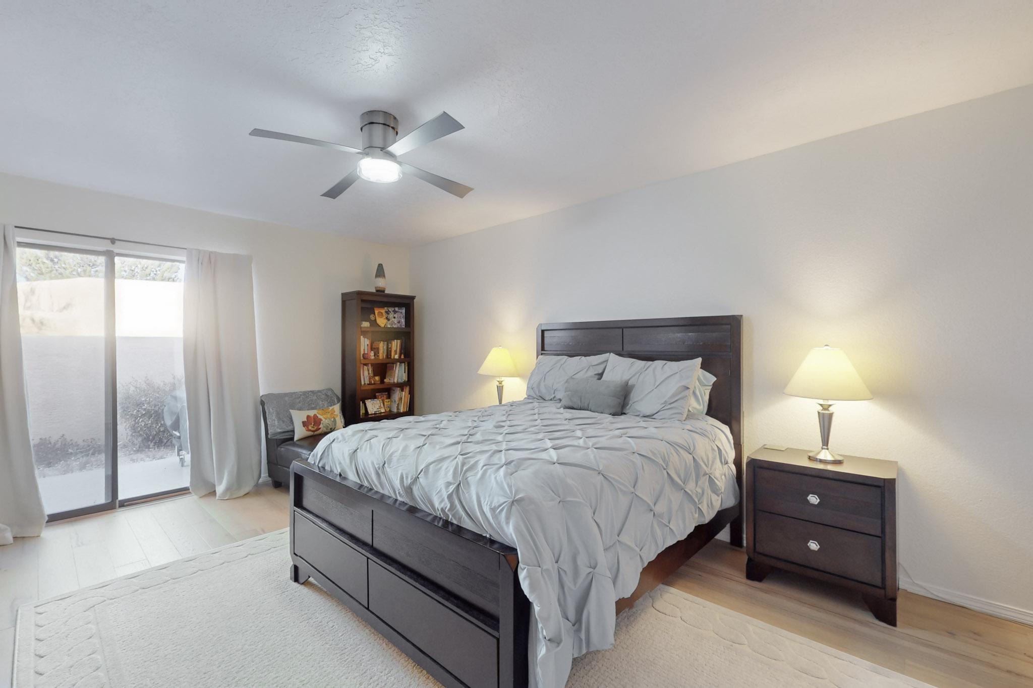 6404 MONTE SERRANO NE