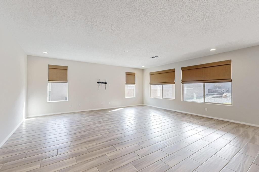11808 N STAR Trail NW