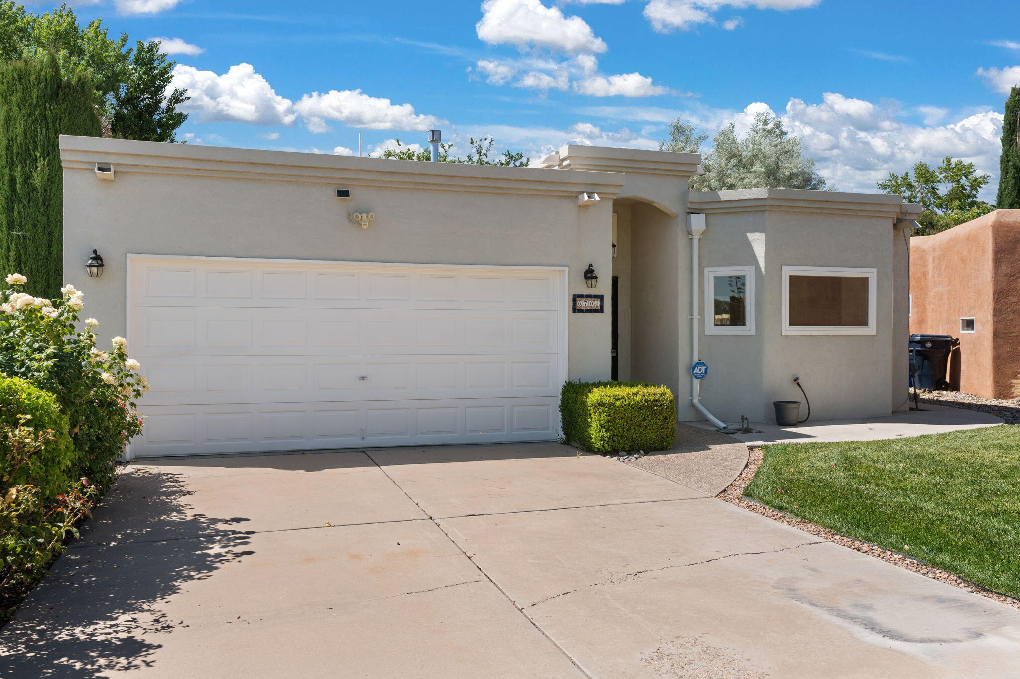 6703 KELLY ANN Road NE
