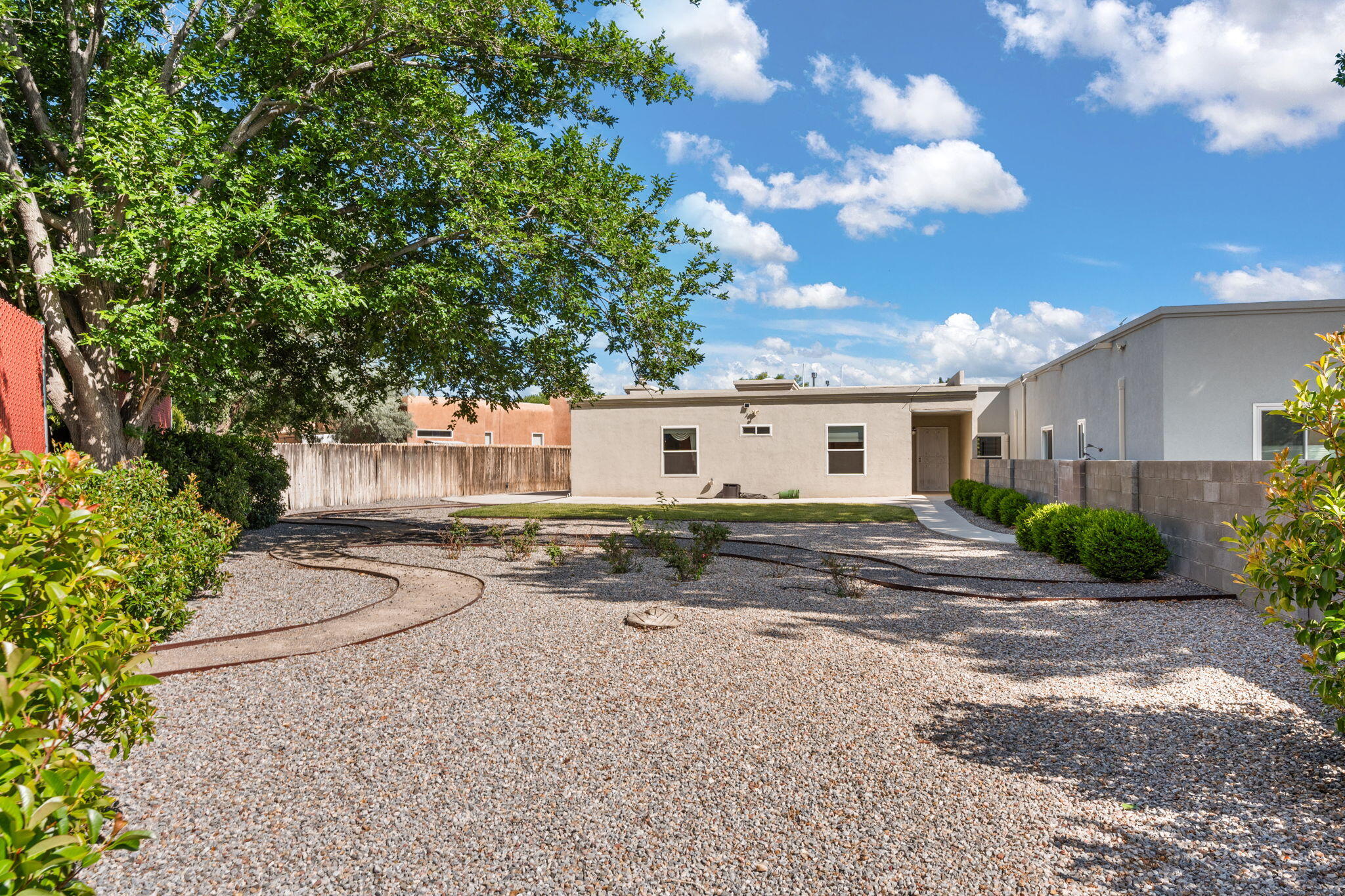 6703 KELLY ANN Road NE