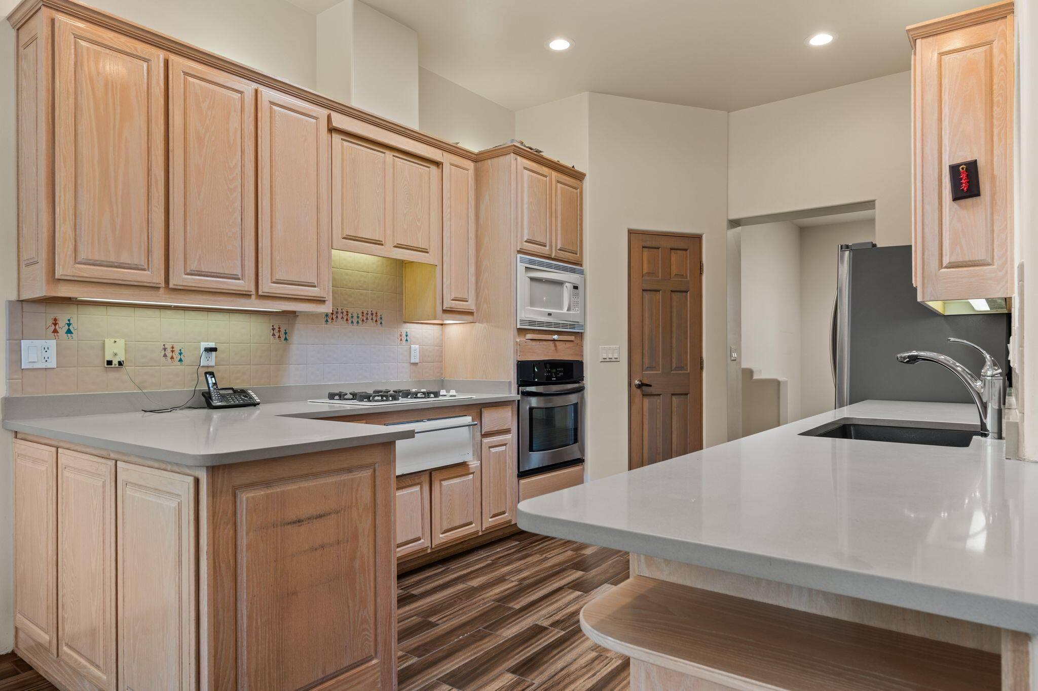 2308 VIA MADRID Drive NW