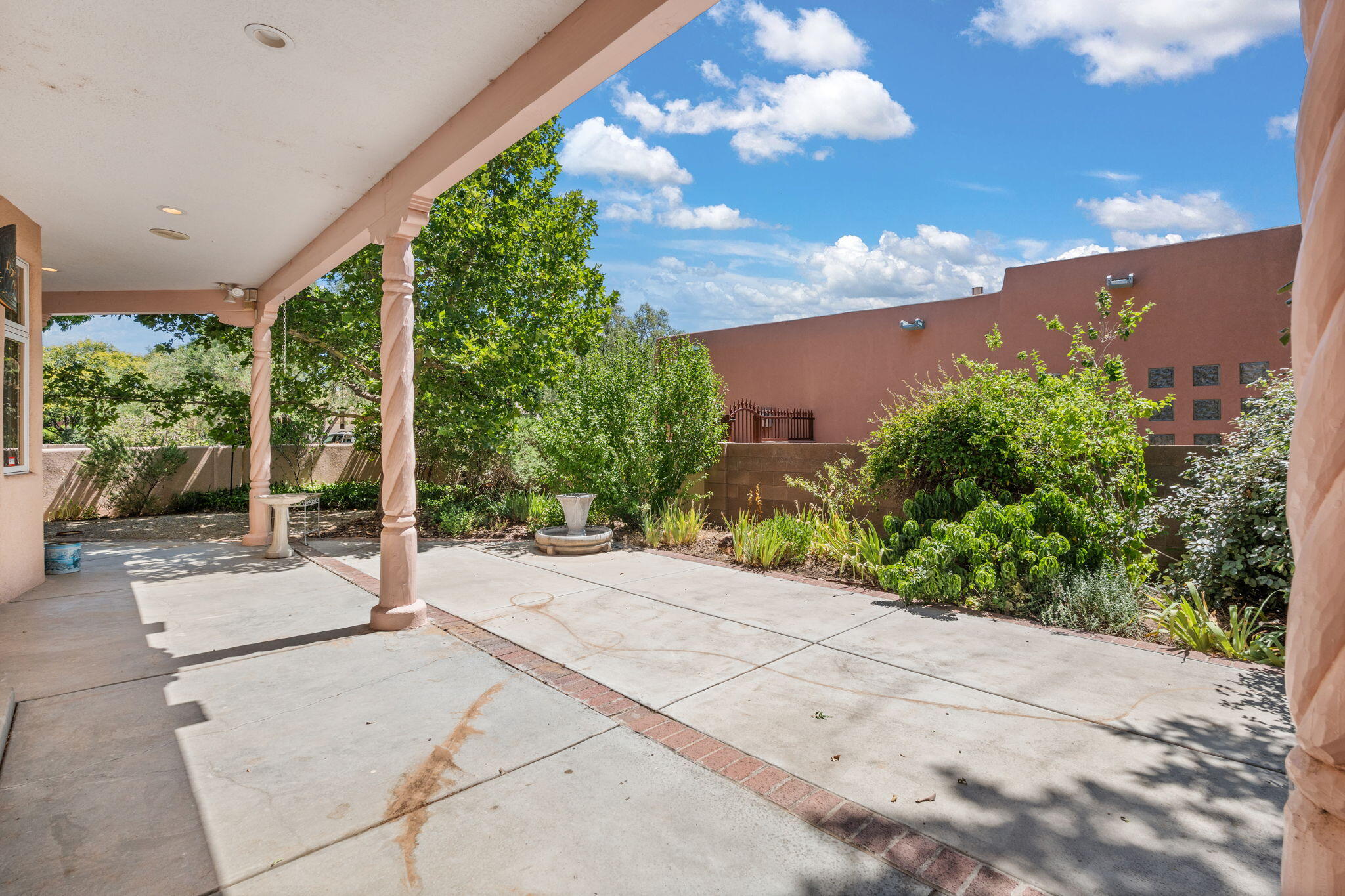 2308 VIA MADRID Drive NW