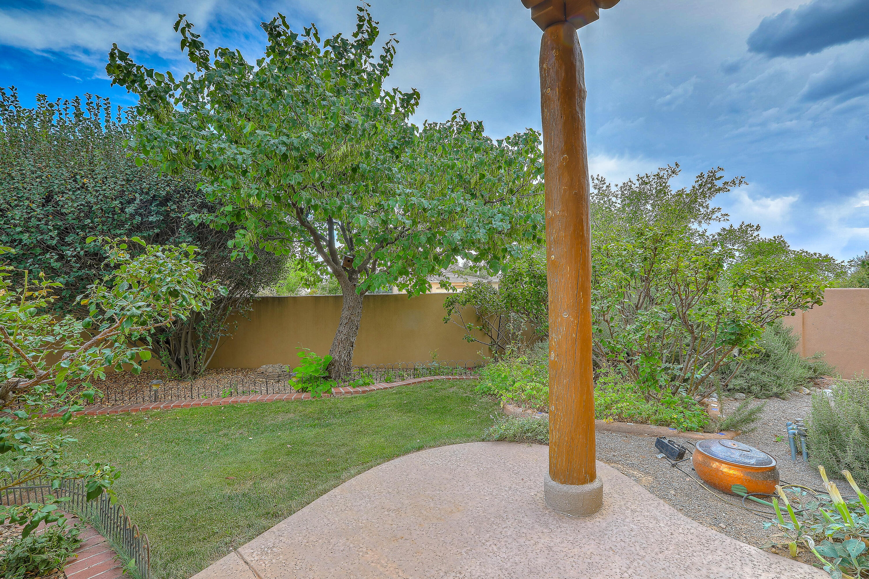 13216 MOONDANCE Place NE