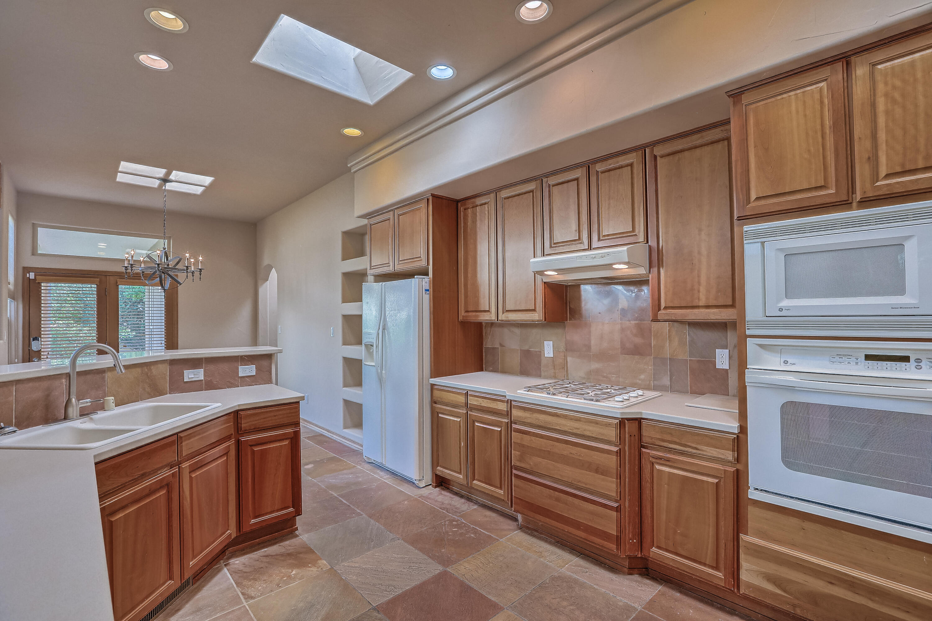 13216 MOONDANCE Place NE