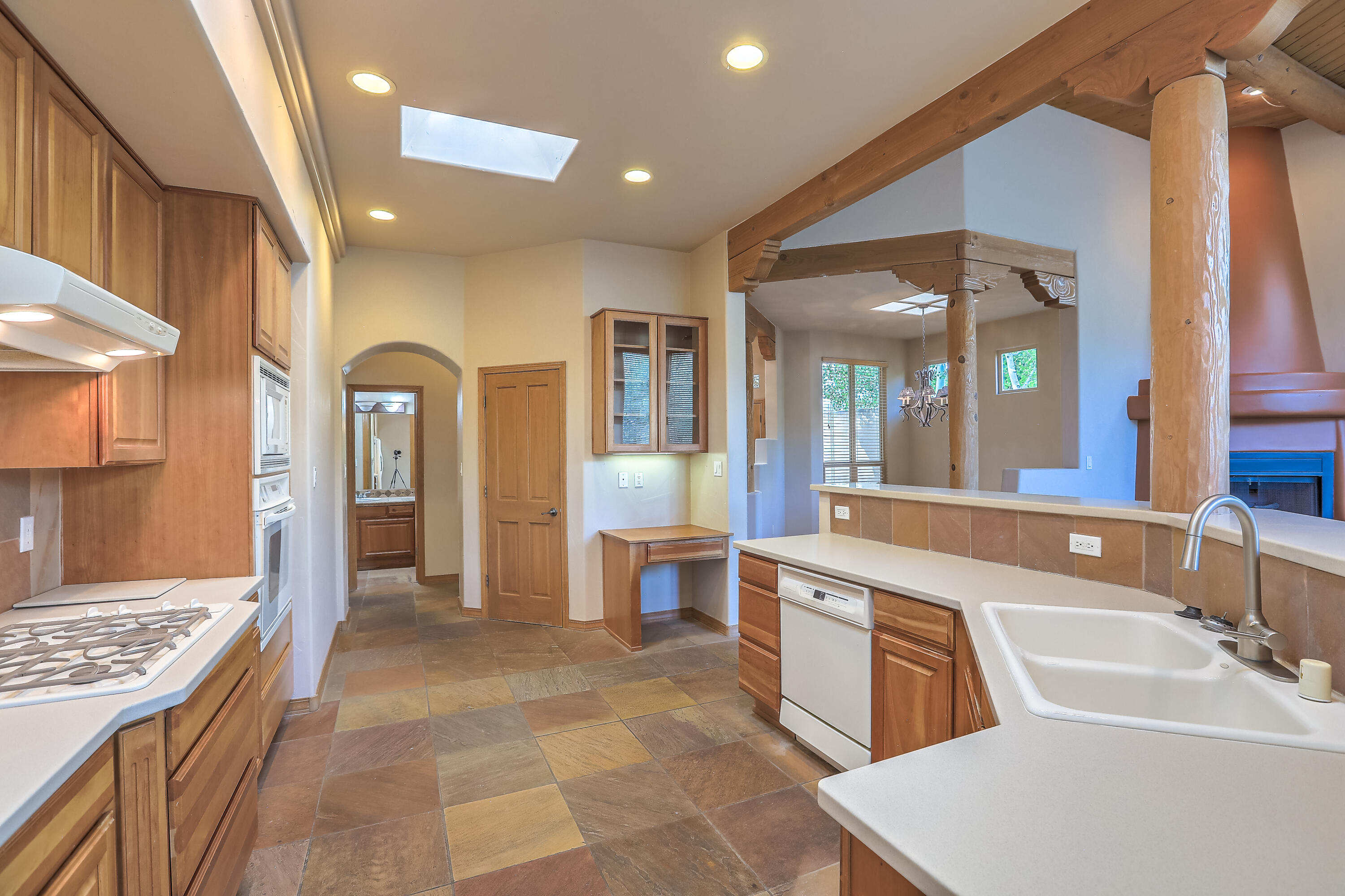 13216 MOONDANCE Place NE