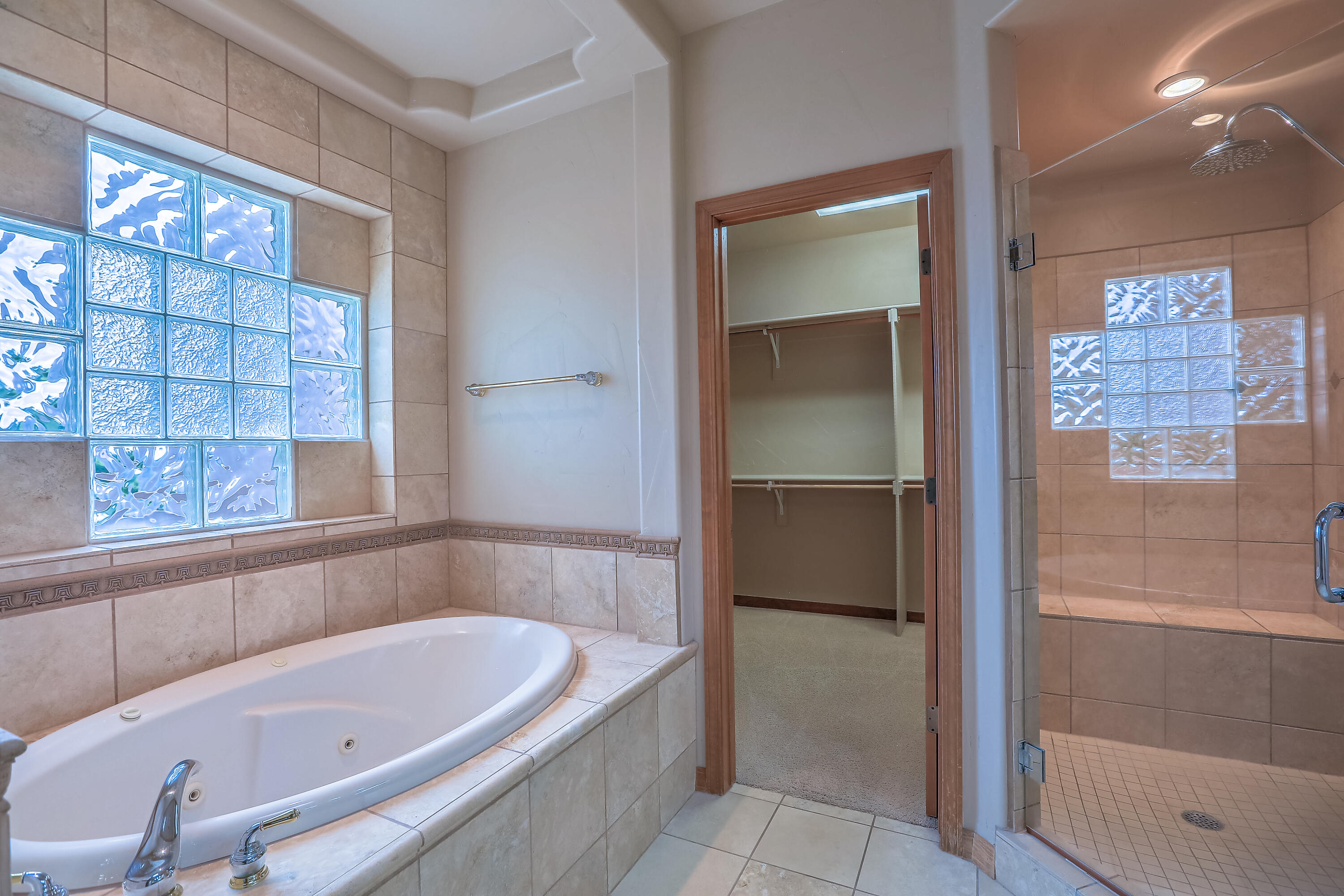 13216 MOONDANCE Place NE