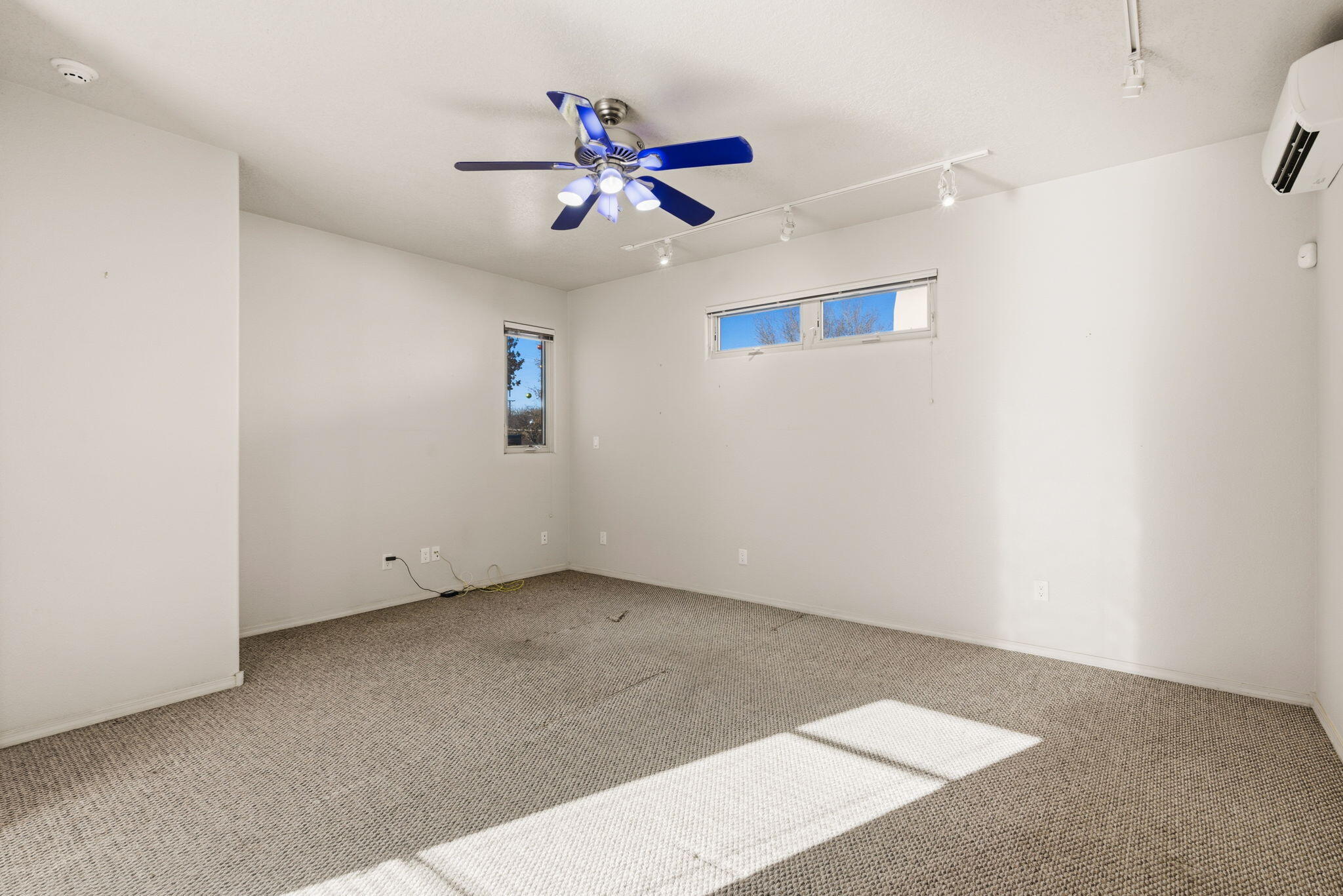 500 Laguna Seca Lane NW
