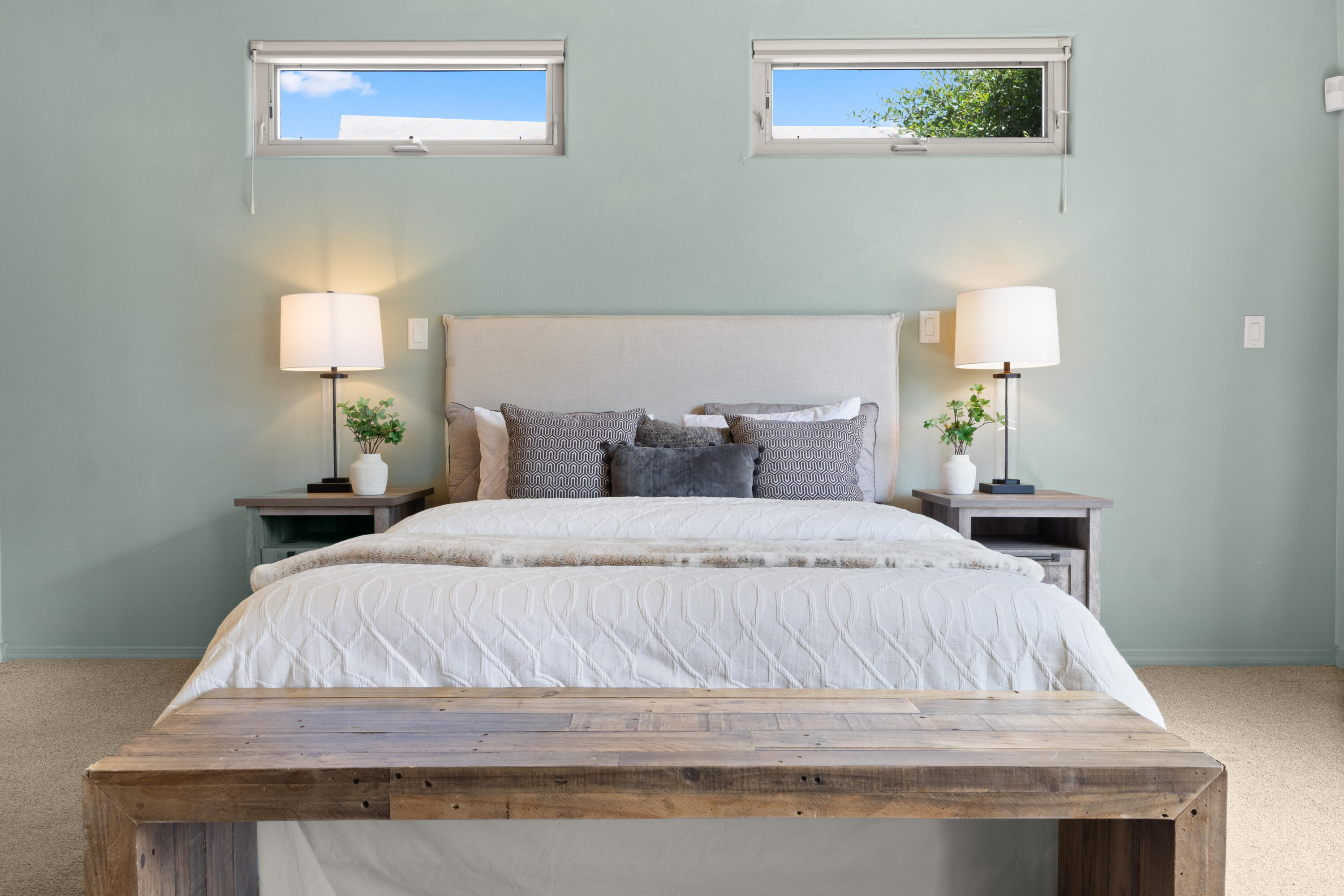 500 Laguna Seca Lane NW