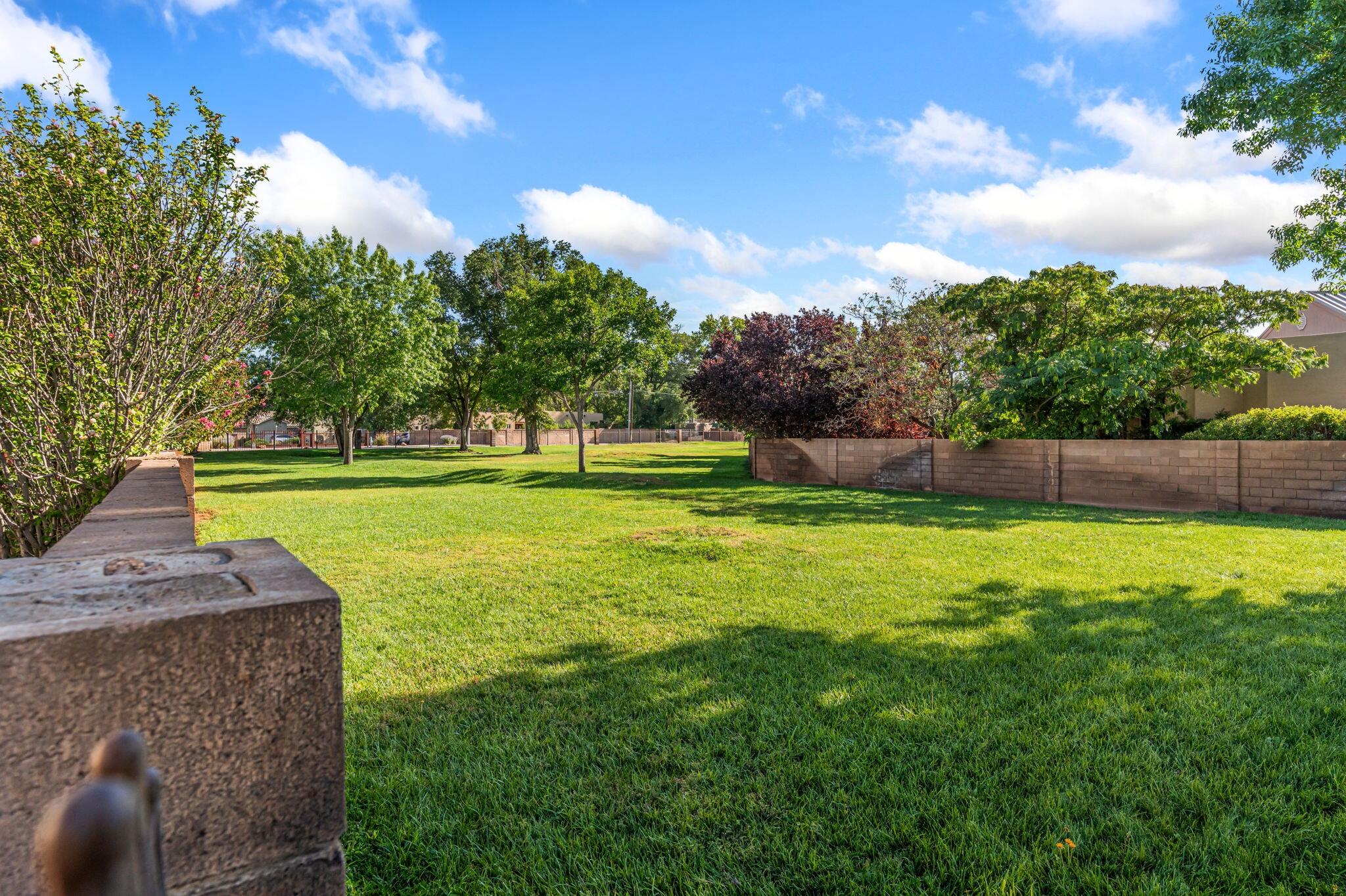 500 Laguna Seca Lane NW