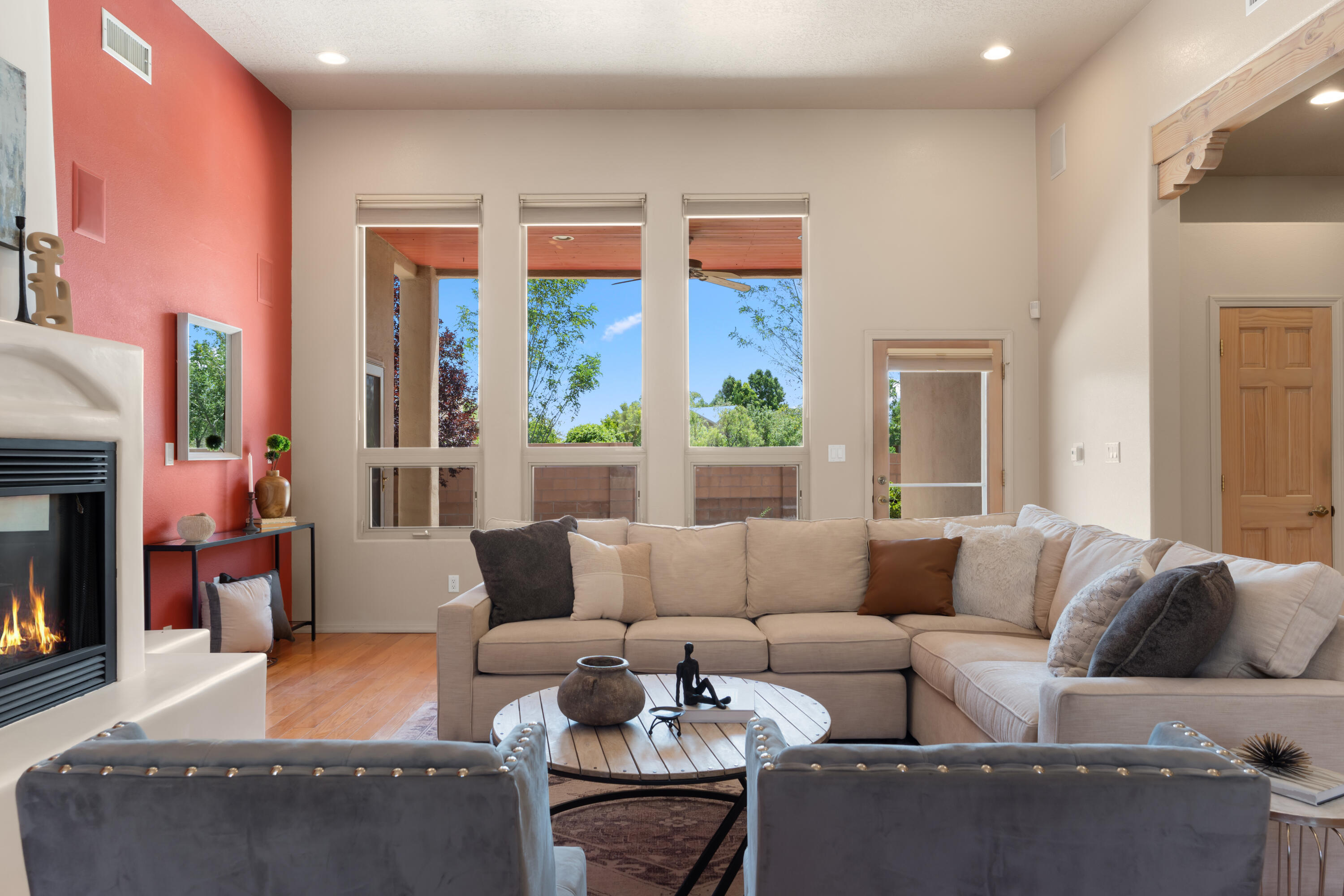 500 Laguna Seca Lane NW