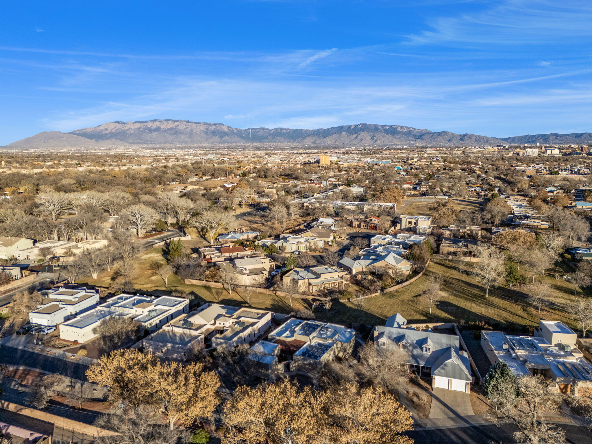500 Laguna Seca Lane NW