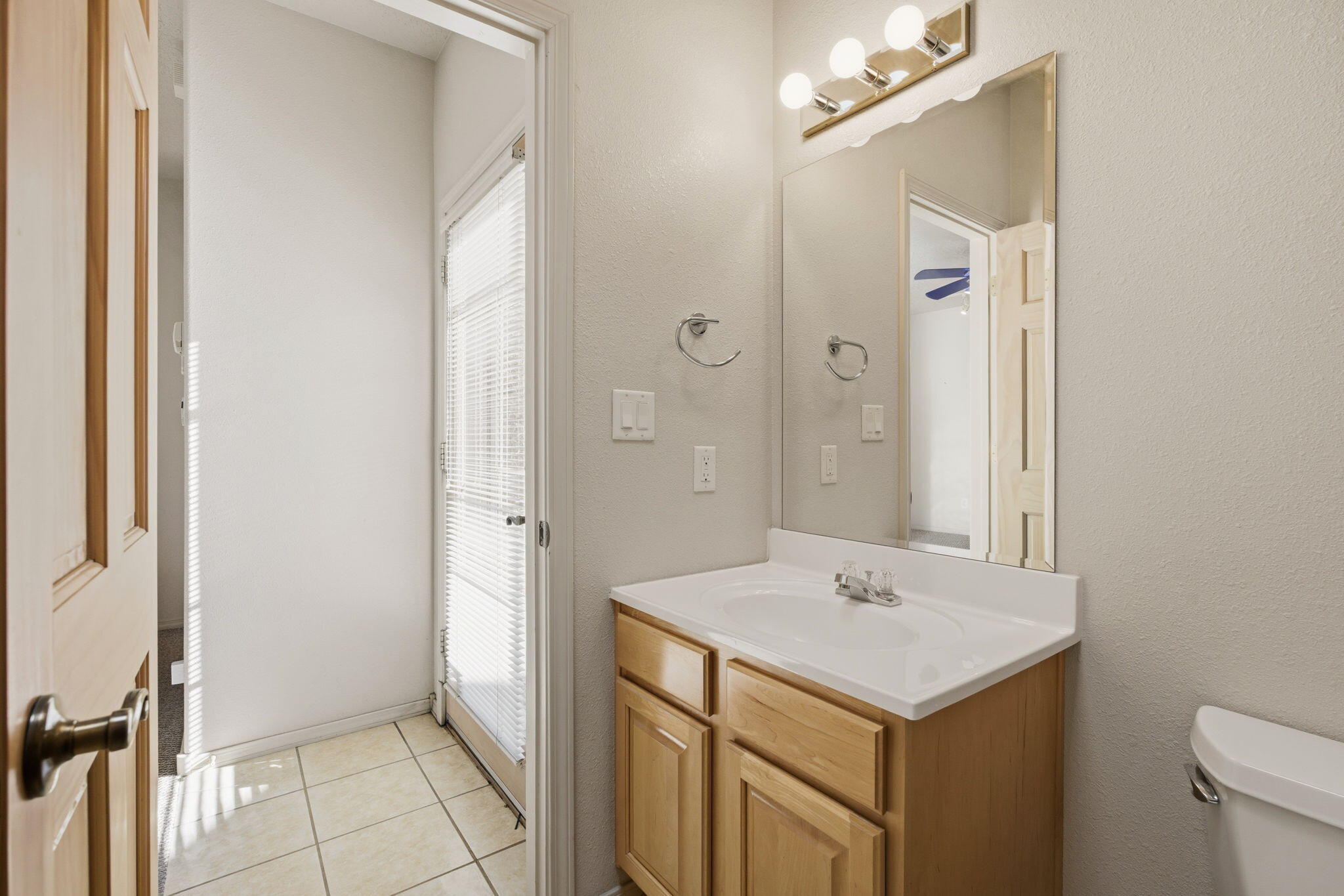 500 Laguna Seca Lane NW