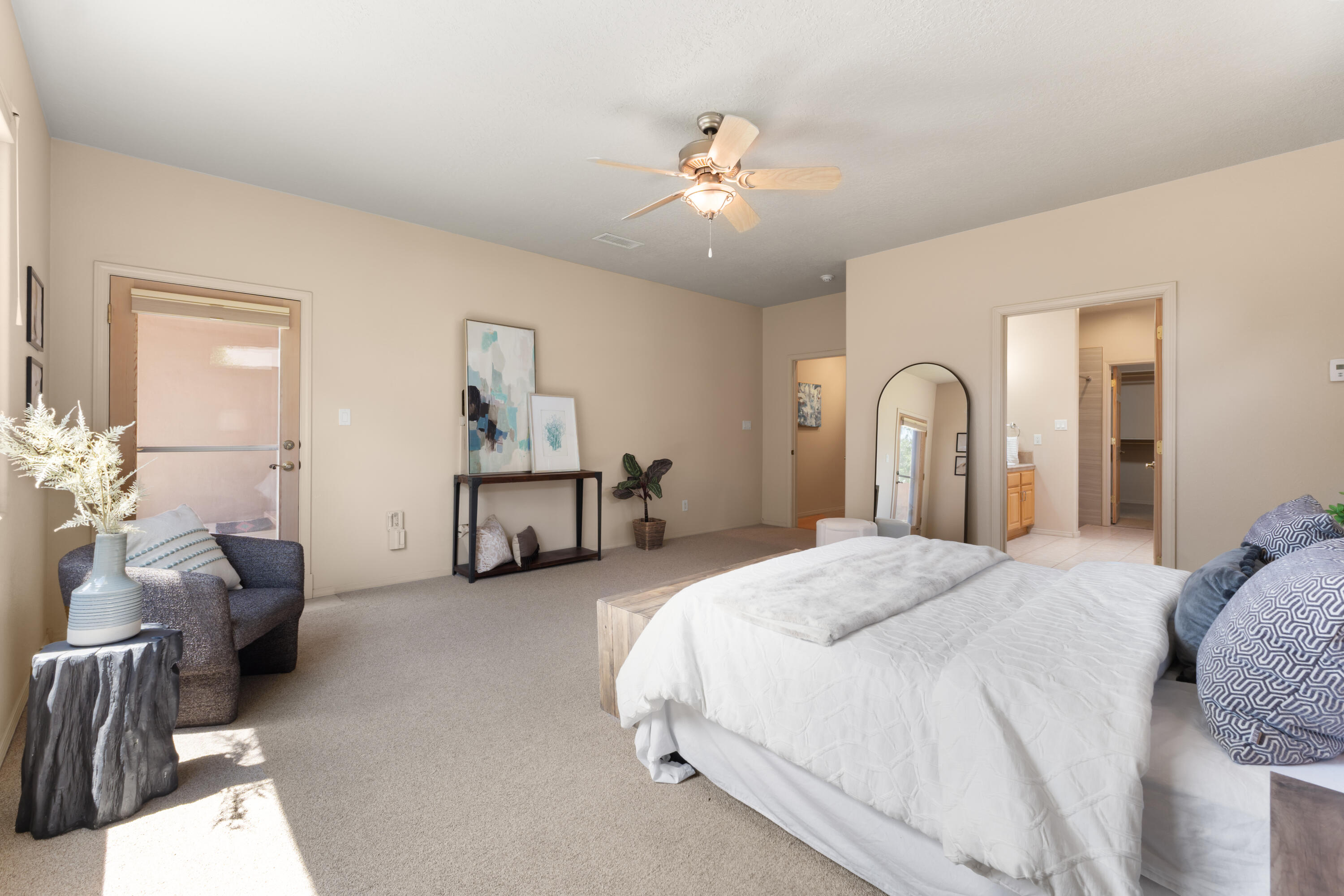 500 Laguna Seca Lane NW