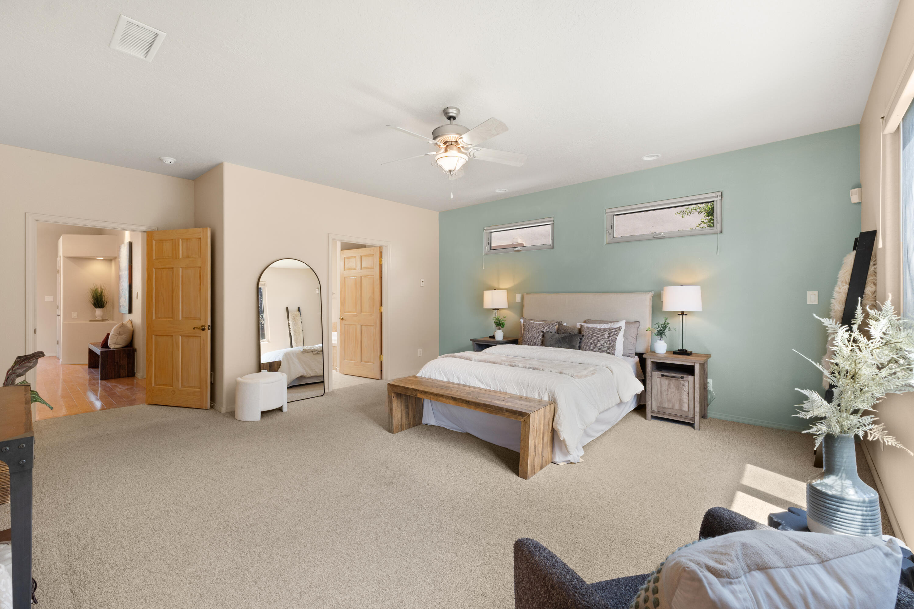 500 Laguna Seca Lane NW
