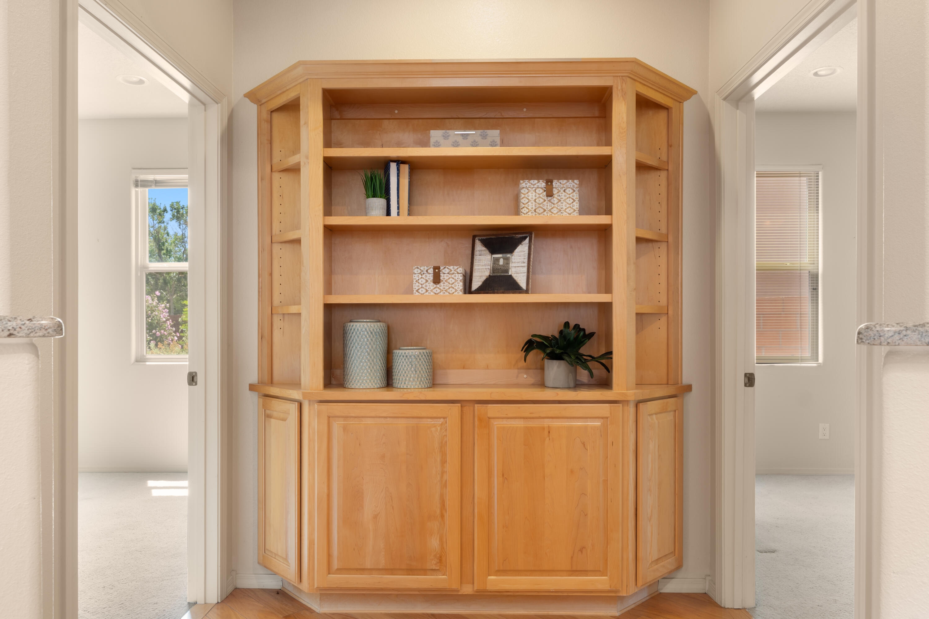 500 Laguna Seca Lane NW