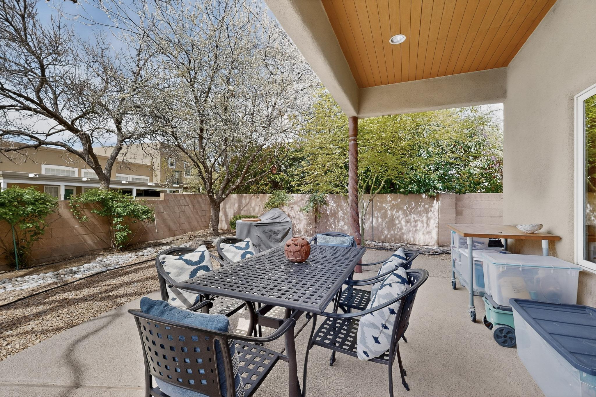 1405 Plaza Sonada NW