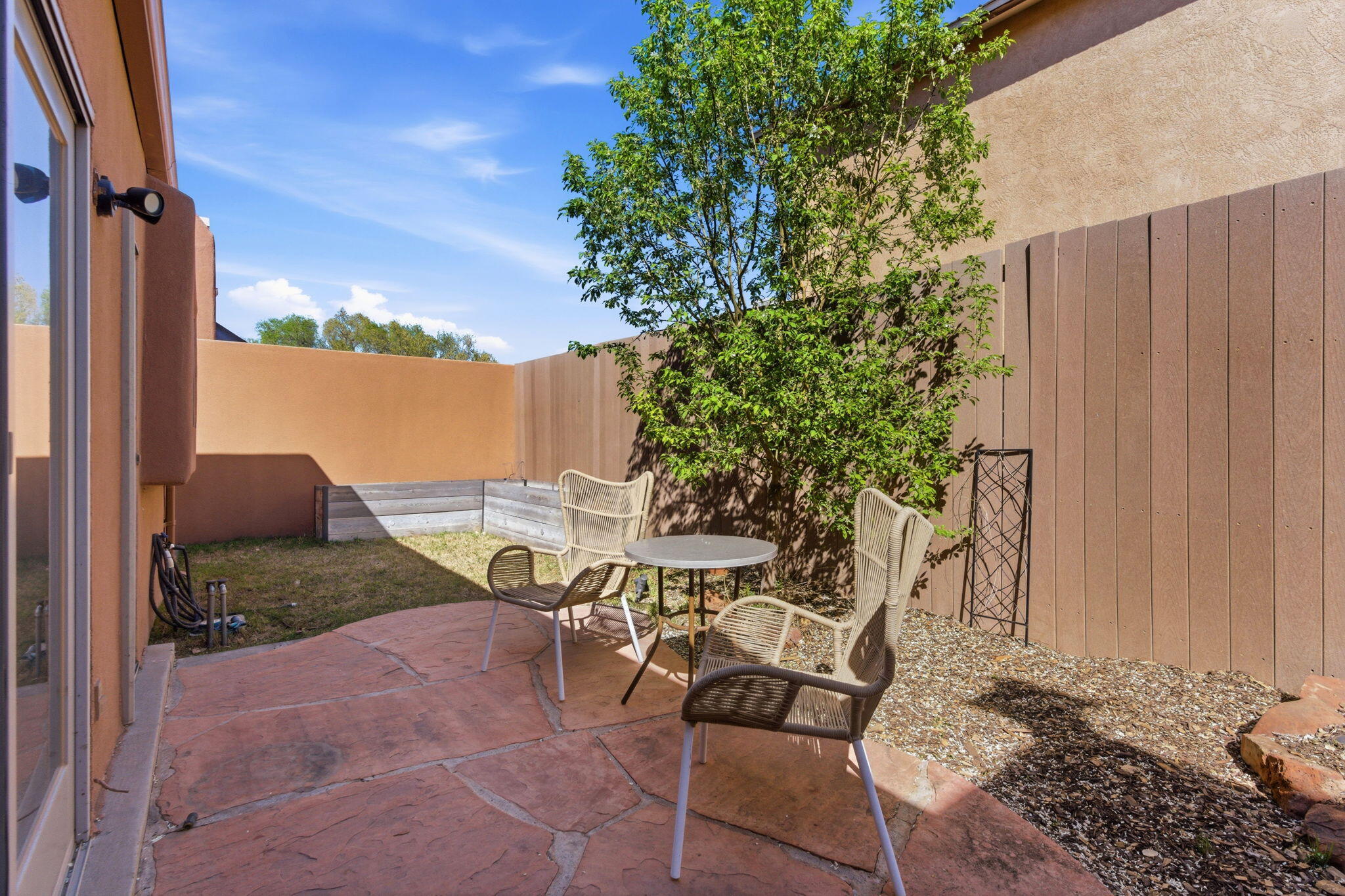 2508 Don Pedro NW