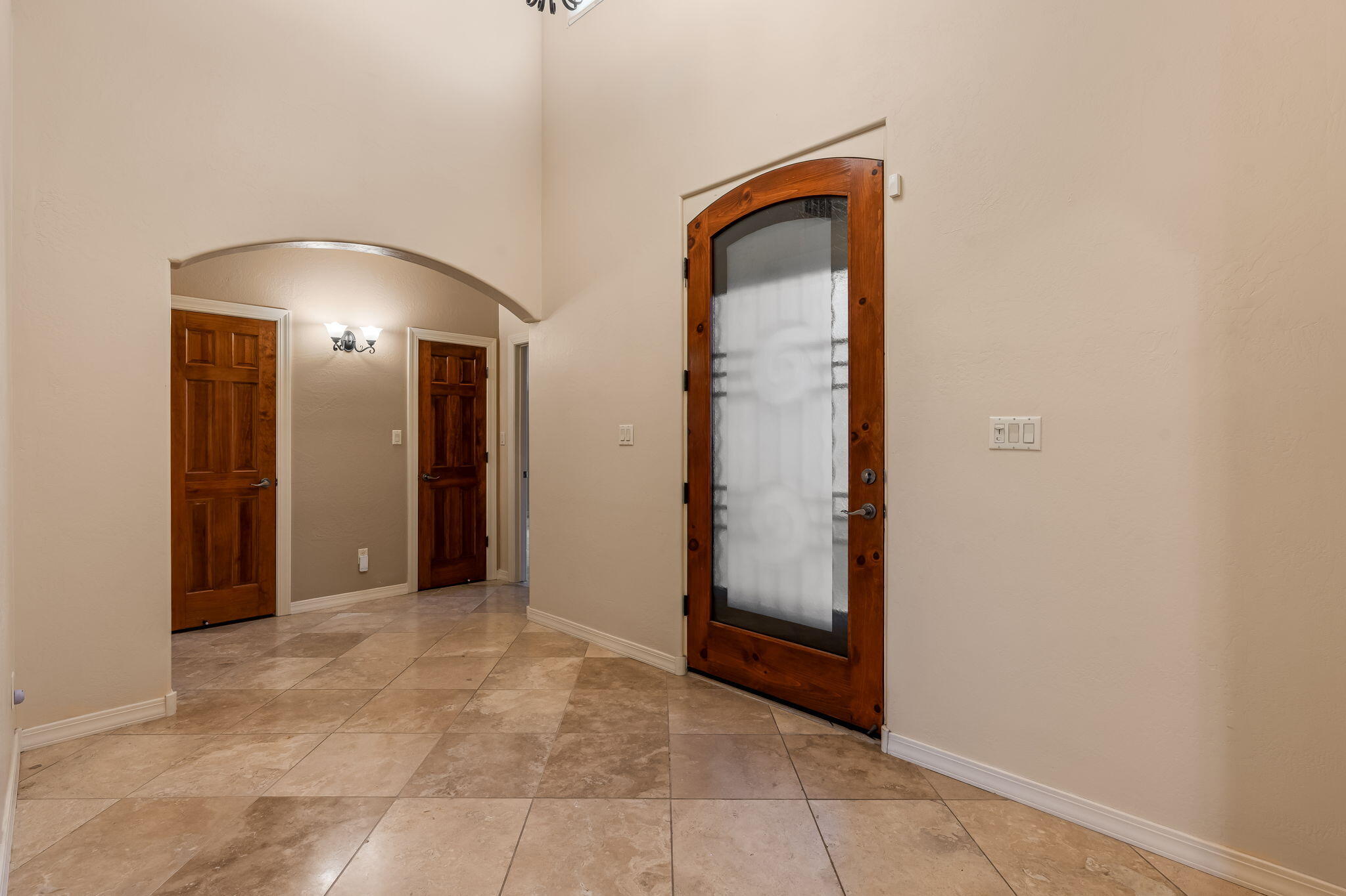 508 Laguna Seca Lane NW