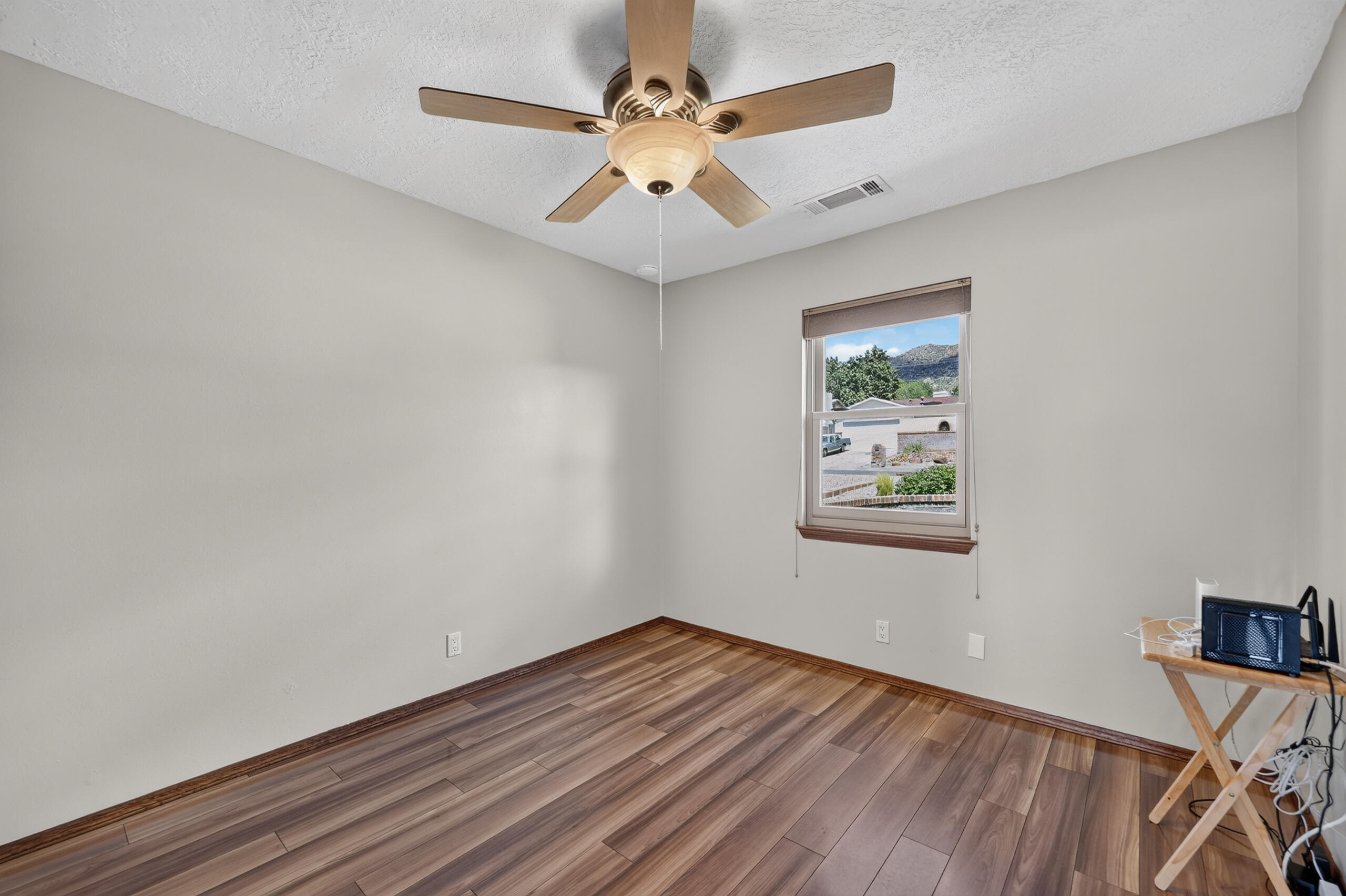 219 Monte Largo Drive NE