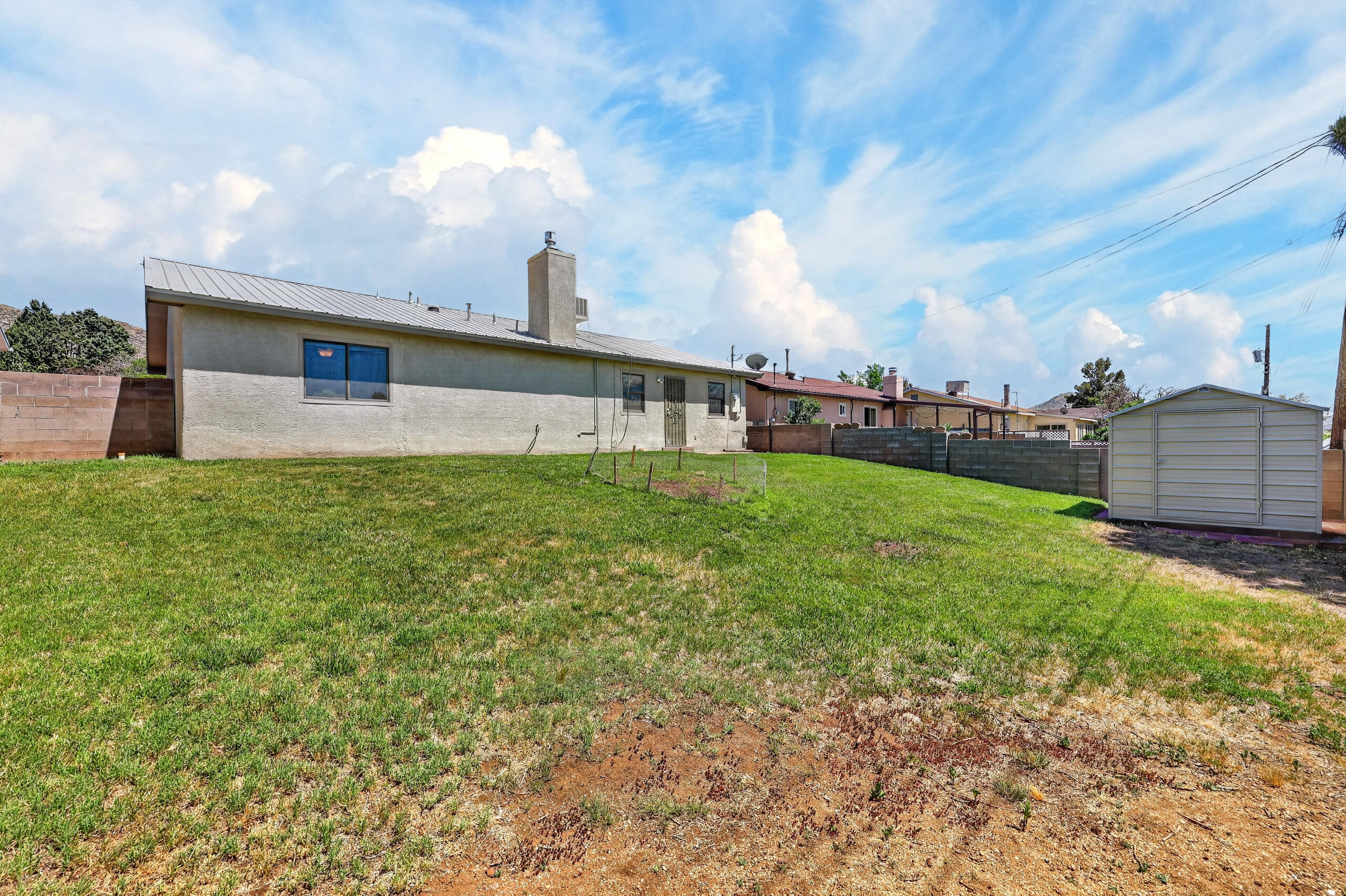 219 Monte Largo Drive NE