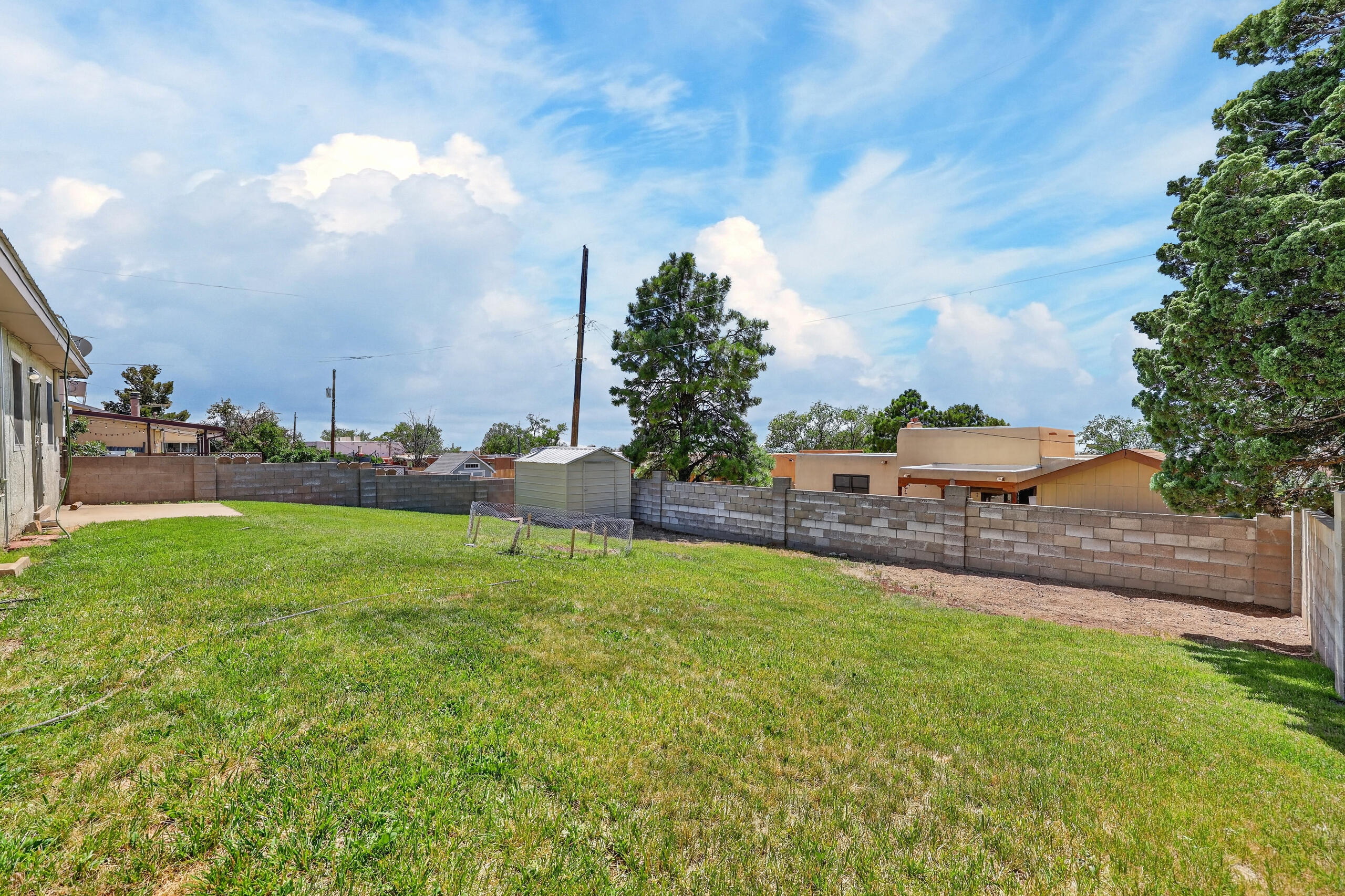 219 Monte Largo Drive NE