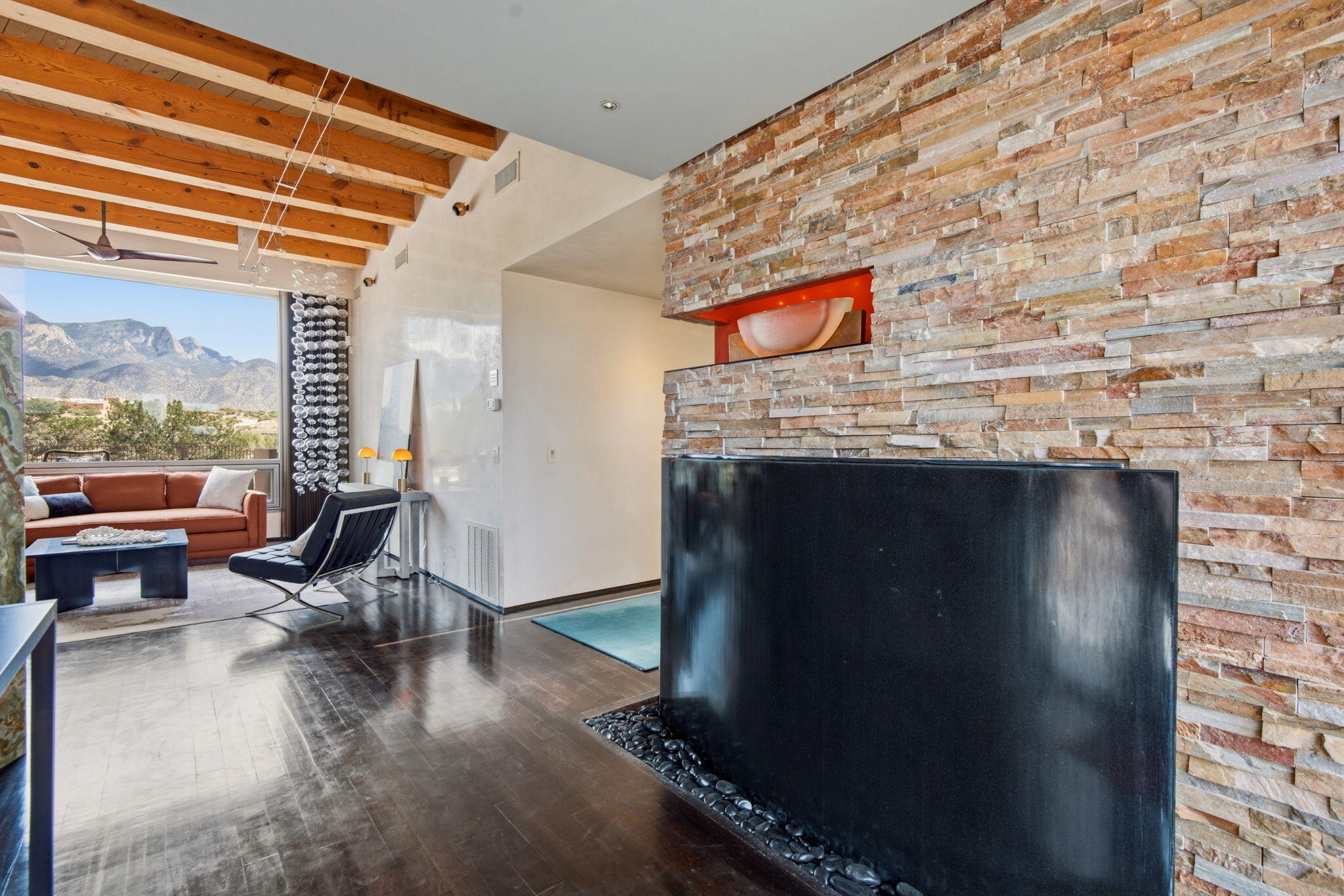 56 Vista Montana Loop