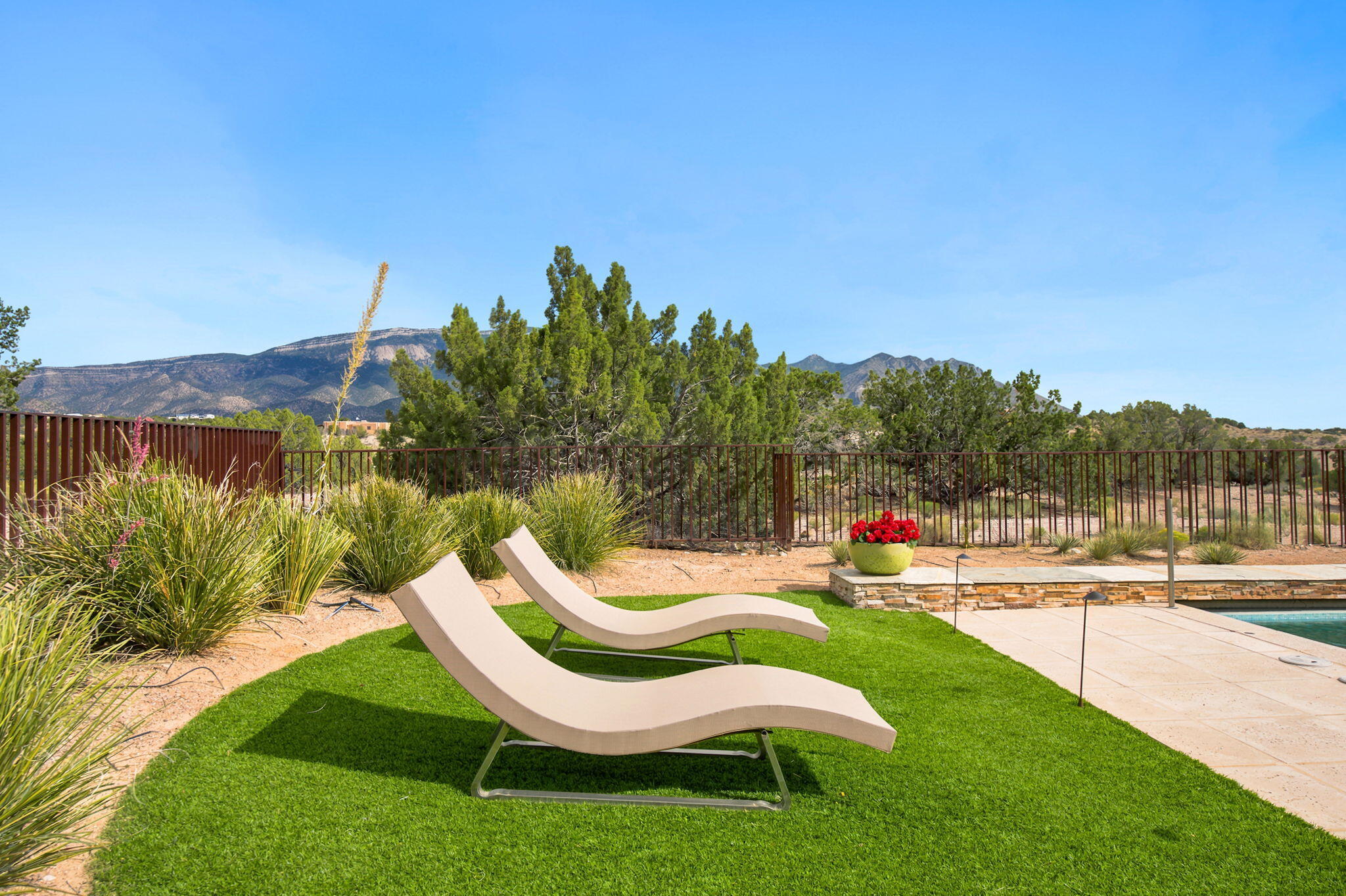 56 Vista Montana Loop